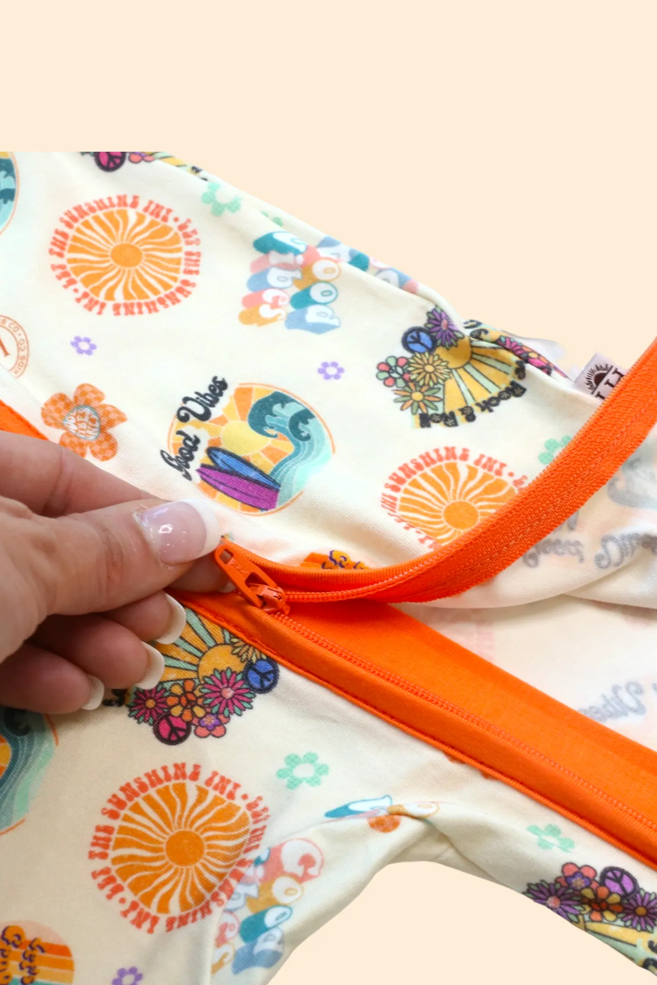 𝐒𝐀𝐋𝐄! 𝟓𝟎% 𝐎𝐅𝐅! Bamboo Baby Pajamas - Double Zipper - Longies - Good Vibes