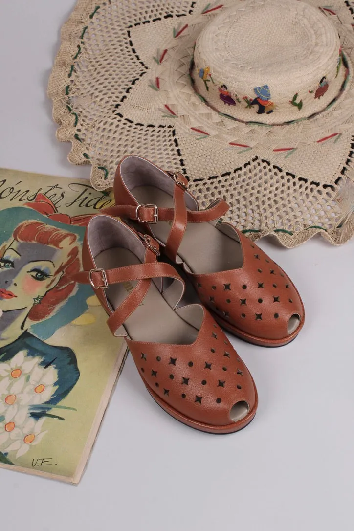1940s style summer sandals /  wedges - Brown - Norma