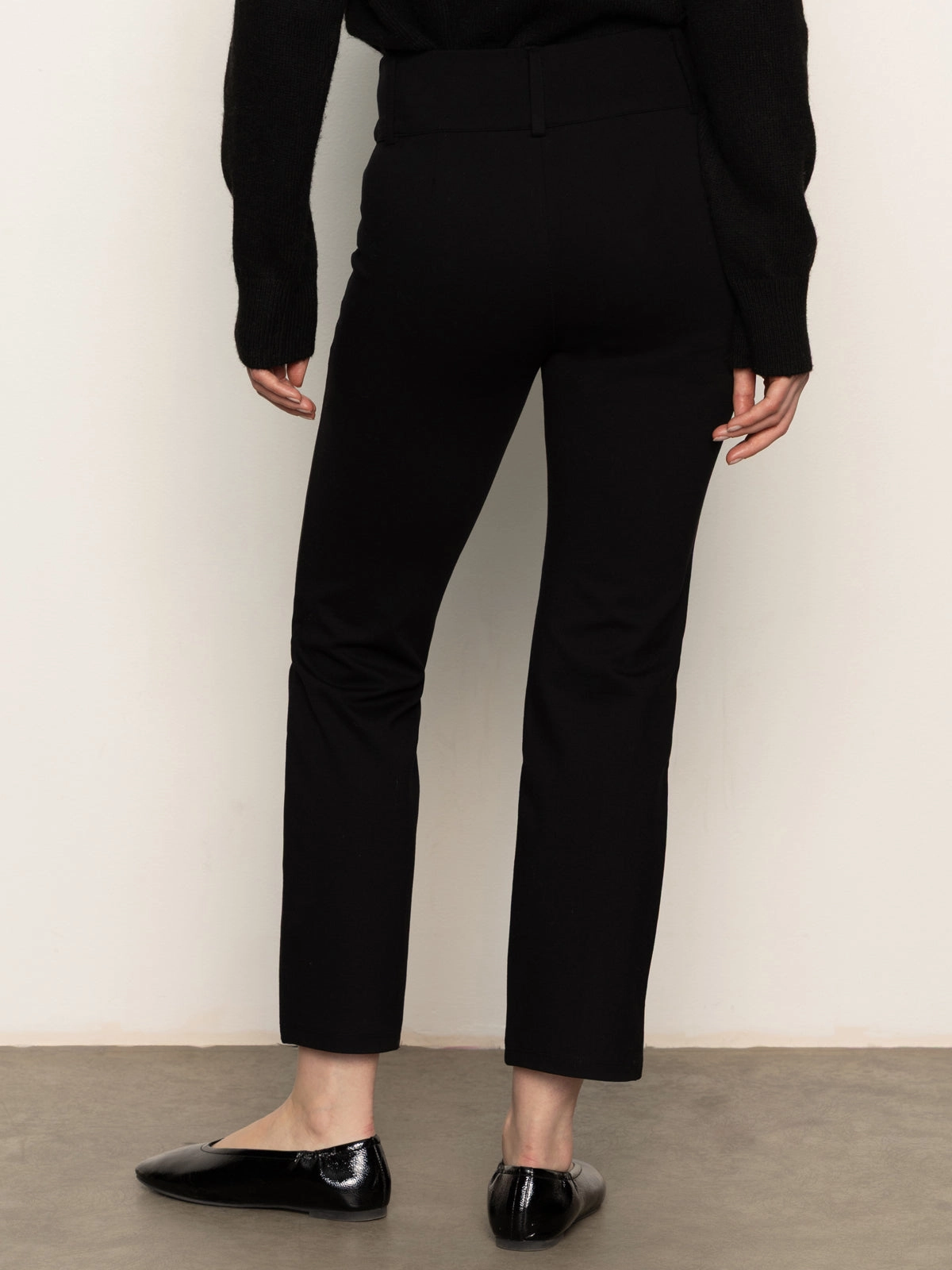 90's Straight Legging Black Clean Lines Soft Lines