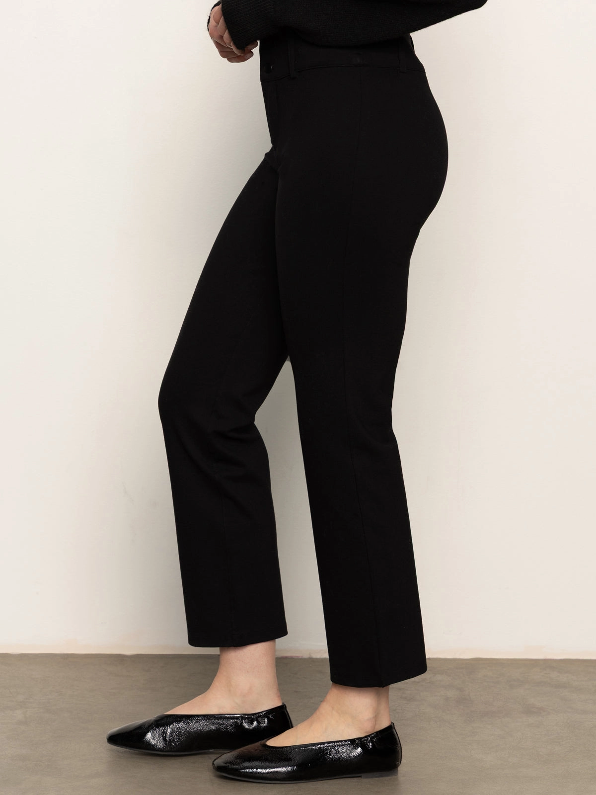Workout-ready Perfect Stretch 90's Straight Legging Black