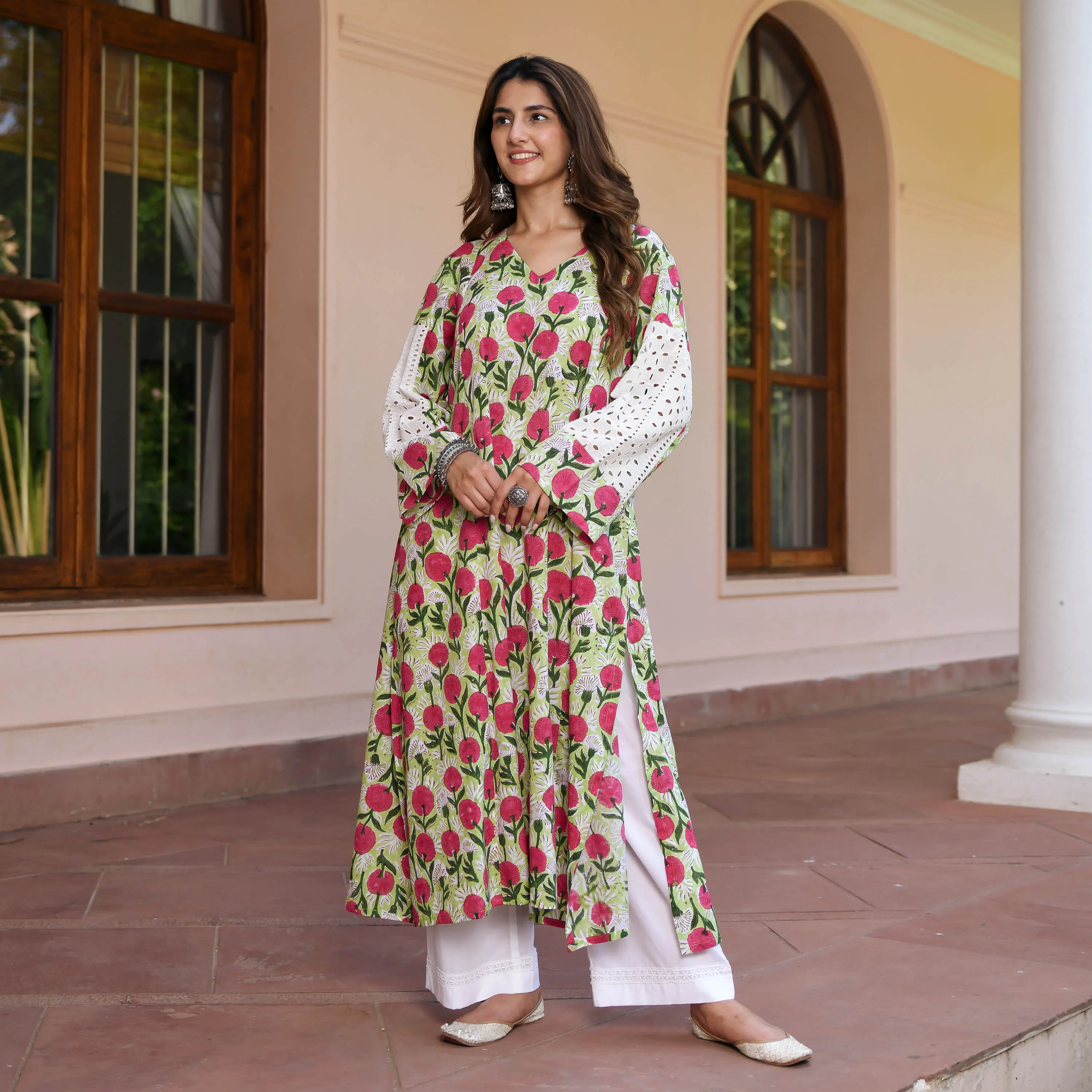 Aanya Floral Kurta Set