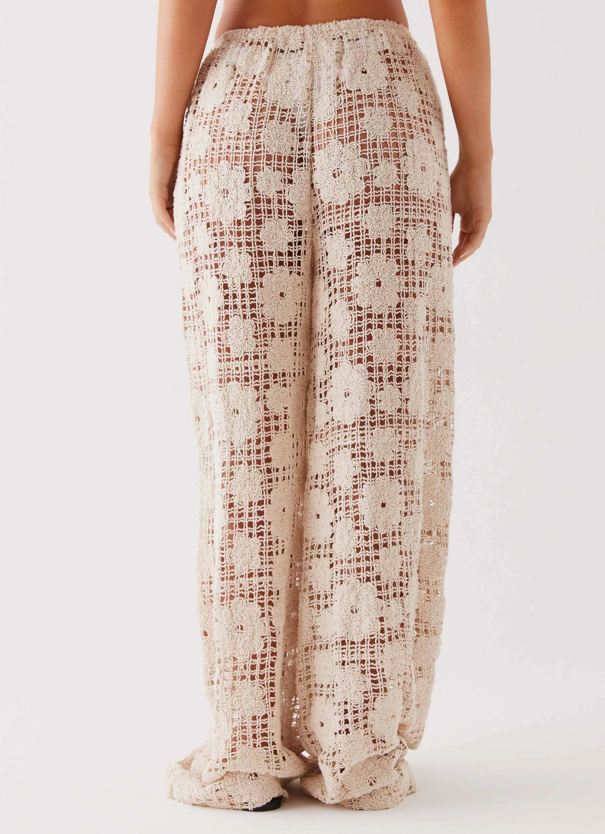 Shell Beach Crochet Pants - Ivory Luxe Look