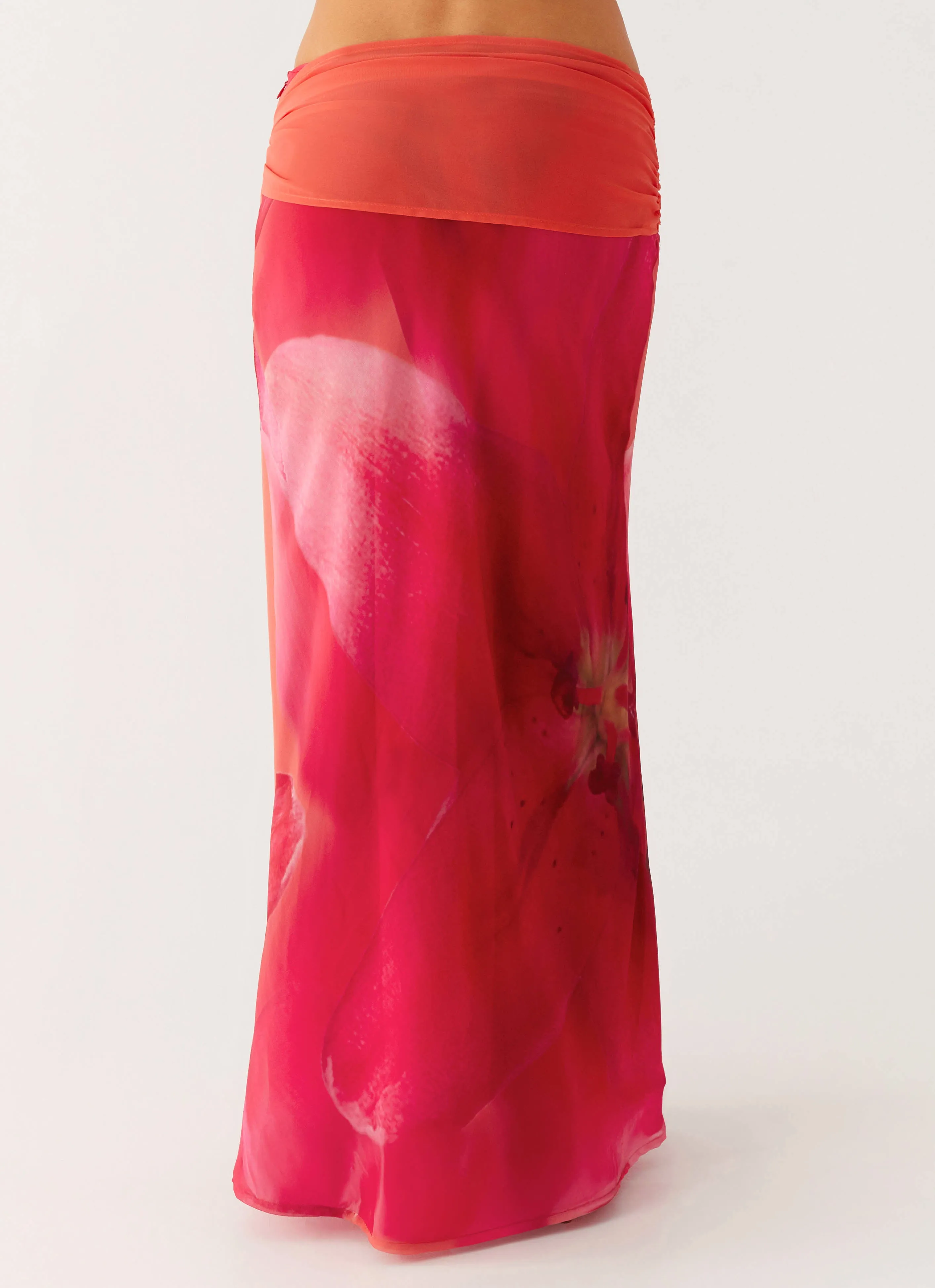 Raya Maxi Skirt - Peach Watermelon Flower Breathable Layer Fit SecureClosureSystem