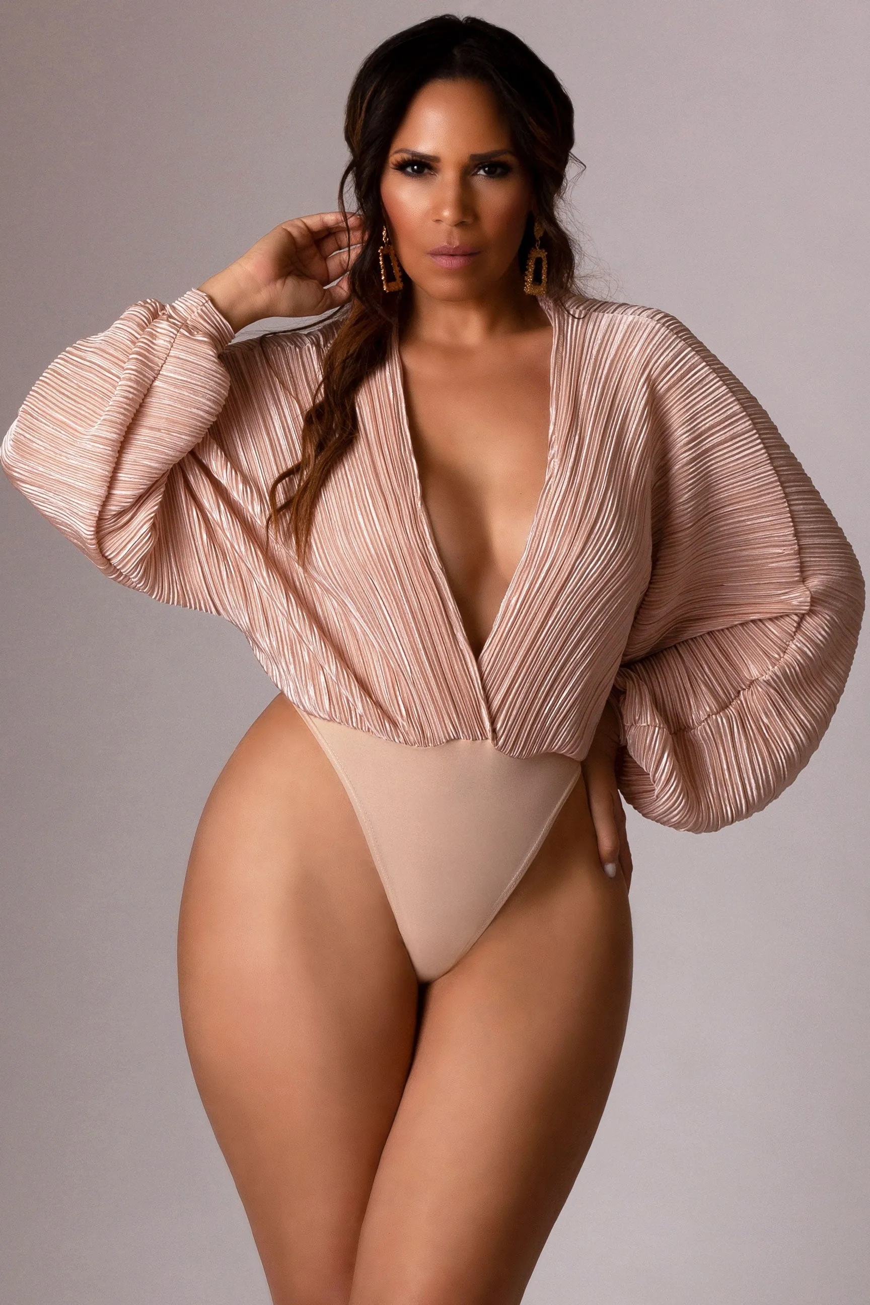 Addison Long Sleeves Pleated Bodysuit in Misty Rose