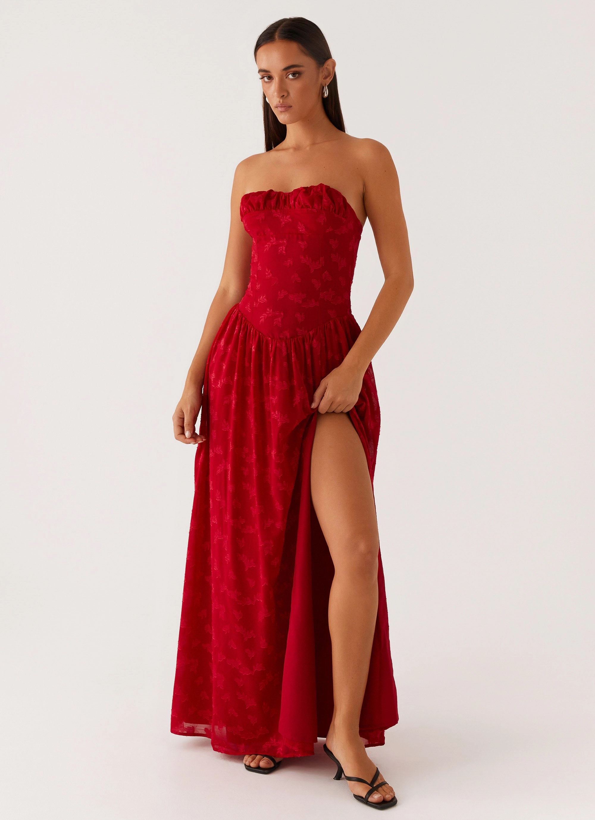 Smooth Outline Open Back Adira Maxi Dress - Red