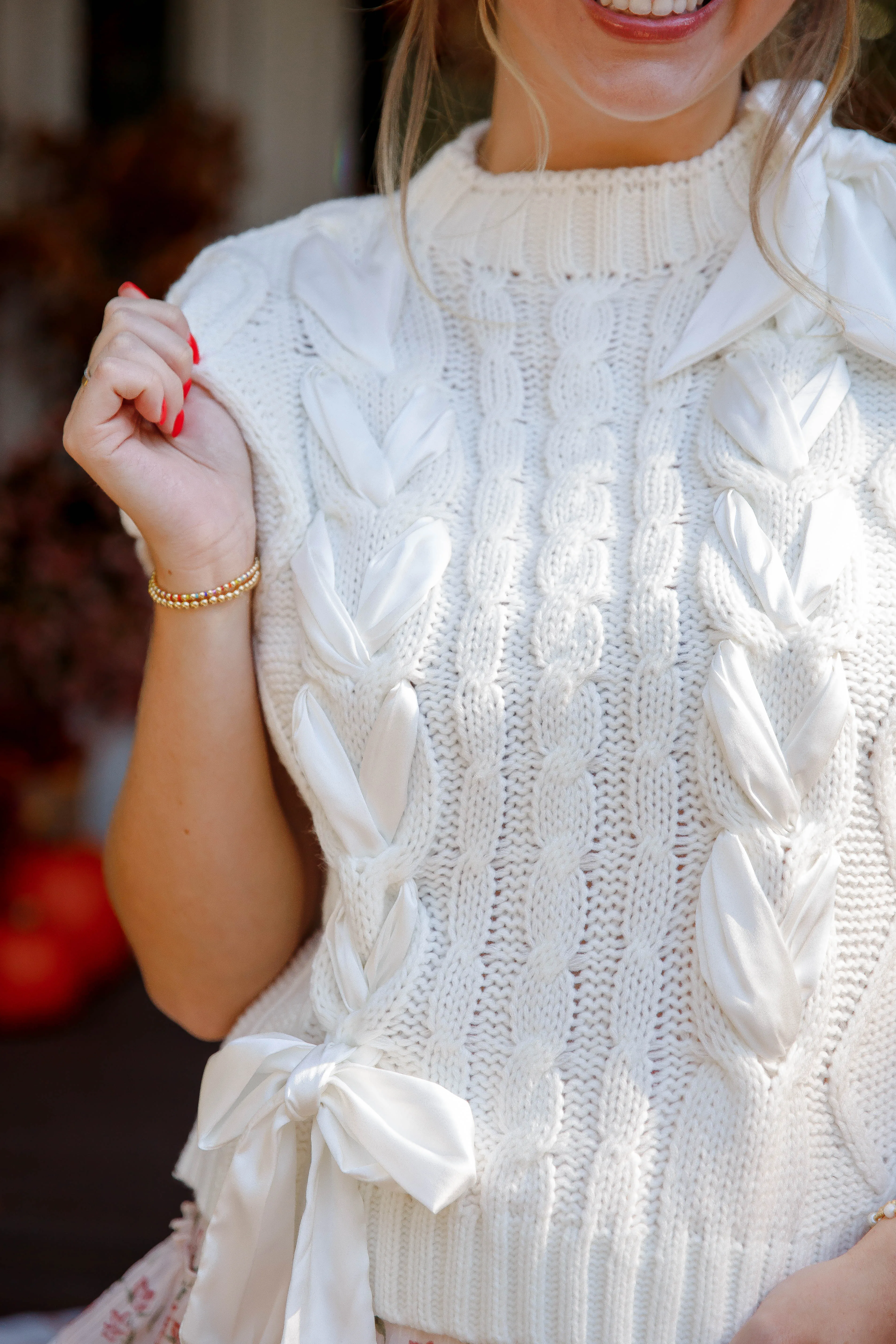 Biodegradable Fiber Friction Resistant Edges On My Way Home Sweater Vest-Ivory