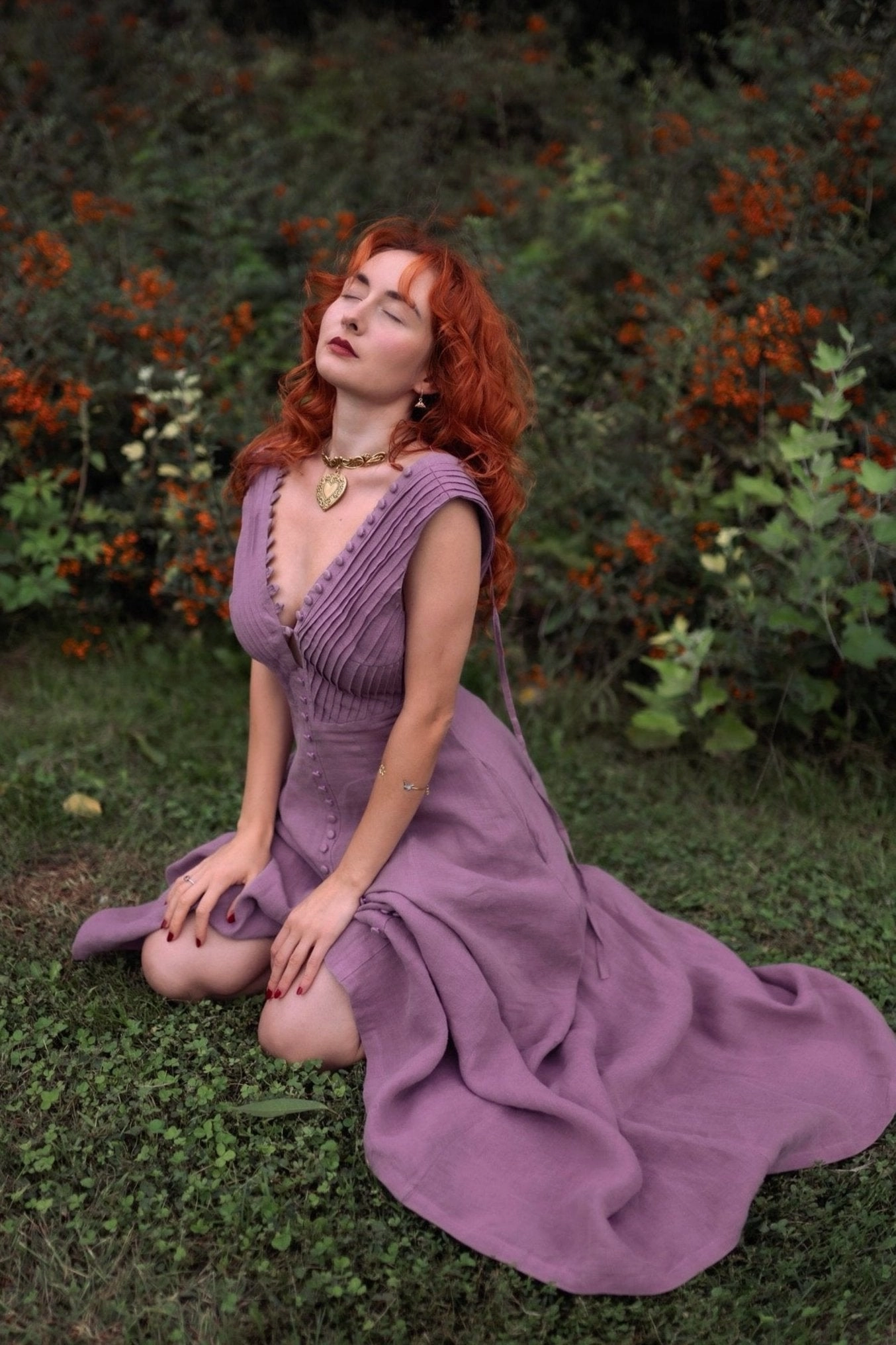 Rebecca 18 | Pleated Maxi Linen Dress Hypoallergenic Interior