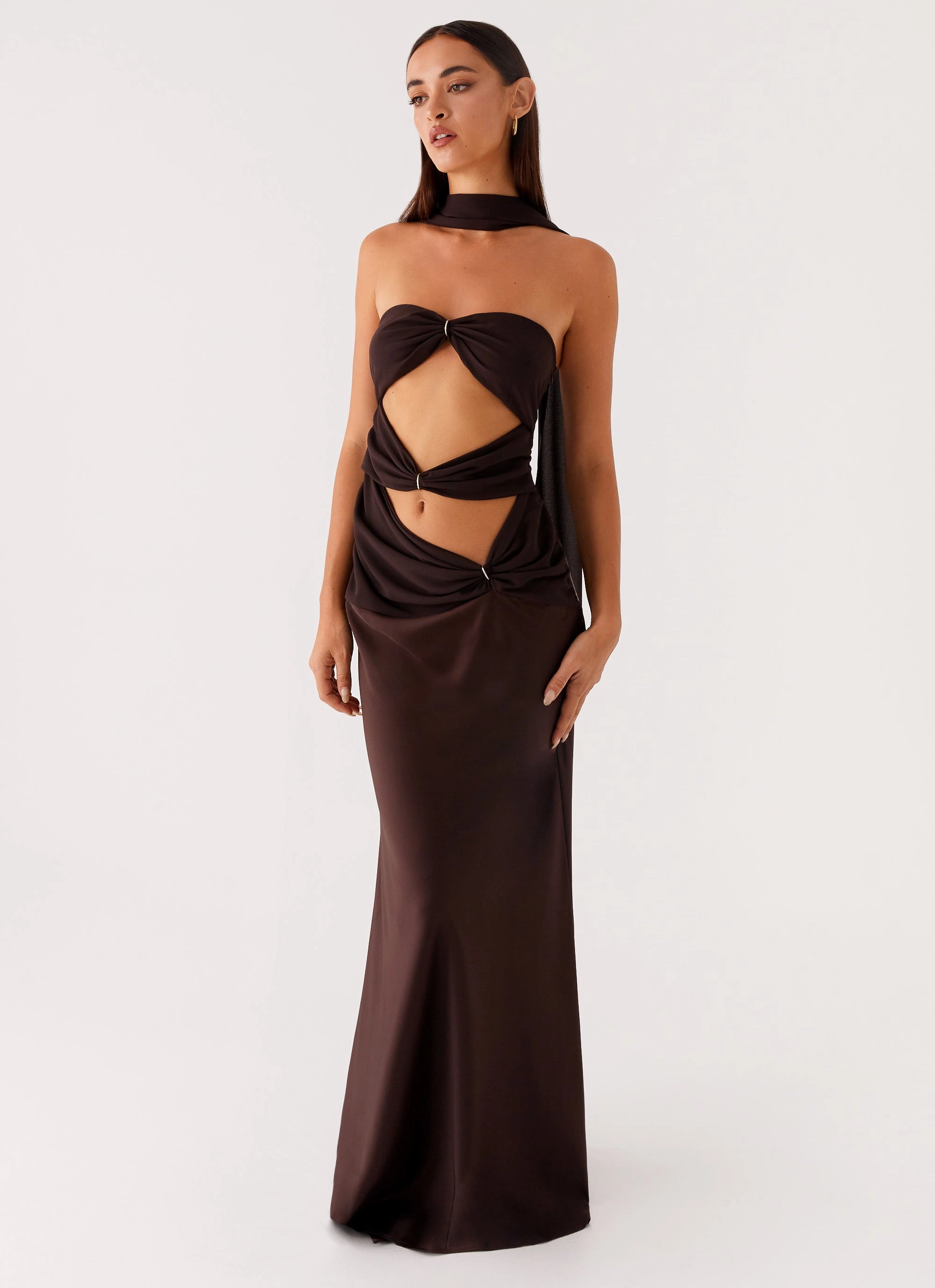 Alaine Scarf Maxi Dress - Dark Chocolate Soft Outfit