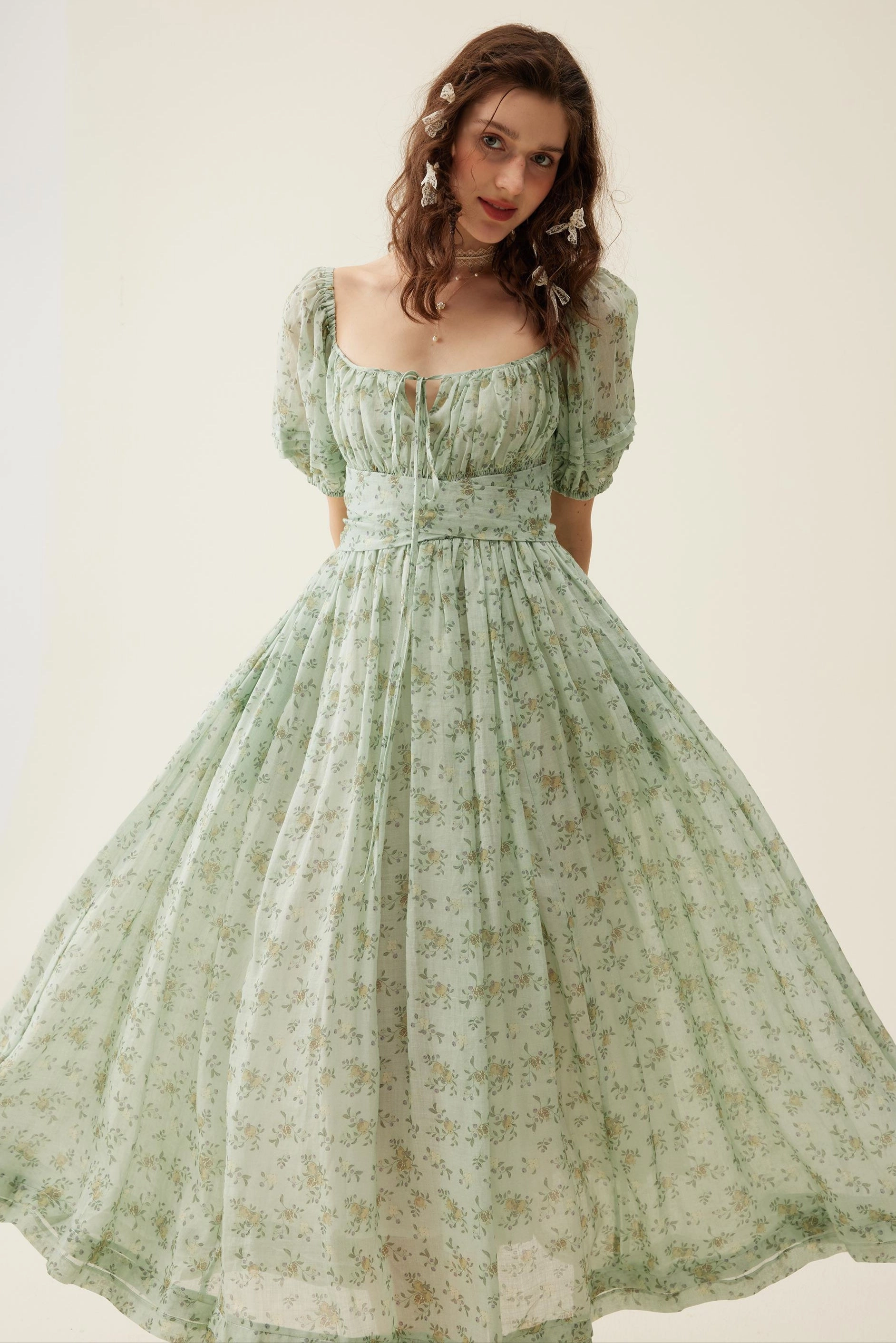 Alice 19 | Floral linen dress Eco Friendly Padding Hiking Trail Outfit