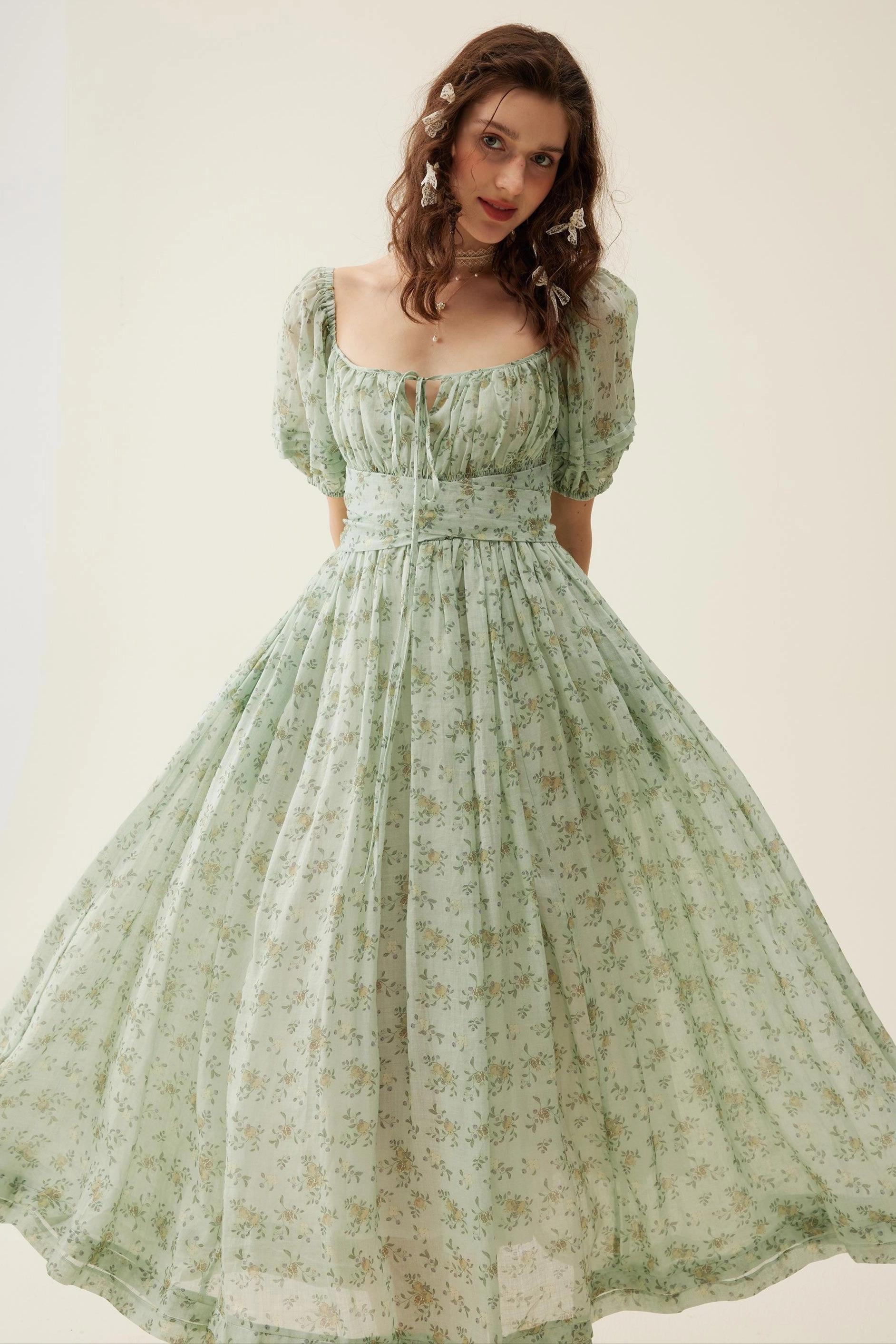 Warm Layers Alice 19 | Floral linen dress