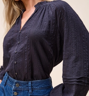Alicia Blouse | Black Quick Dry Textile Cool Fabric Odor Resistant Technology Alicia Blouse | Black