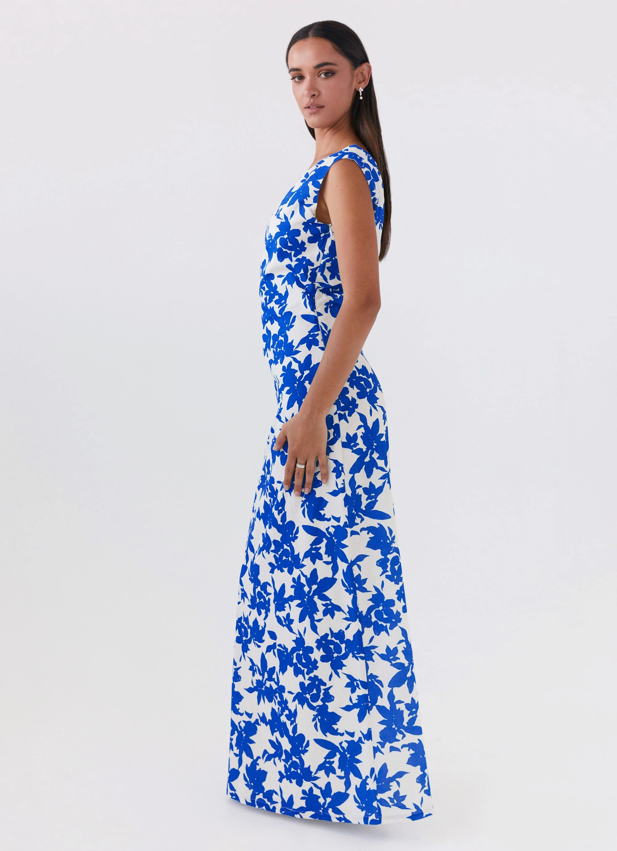 Pyper Off Shoulder Maxi Dress - Blue Floral Soft Presence Comfy Fit