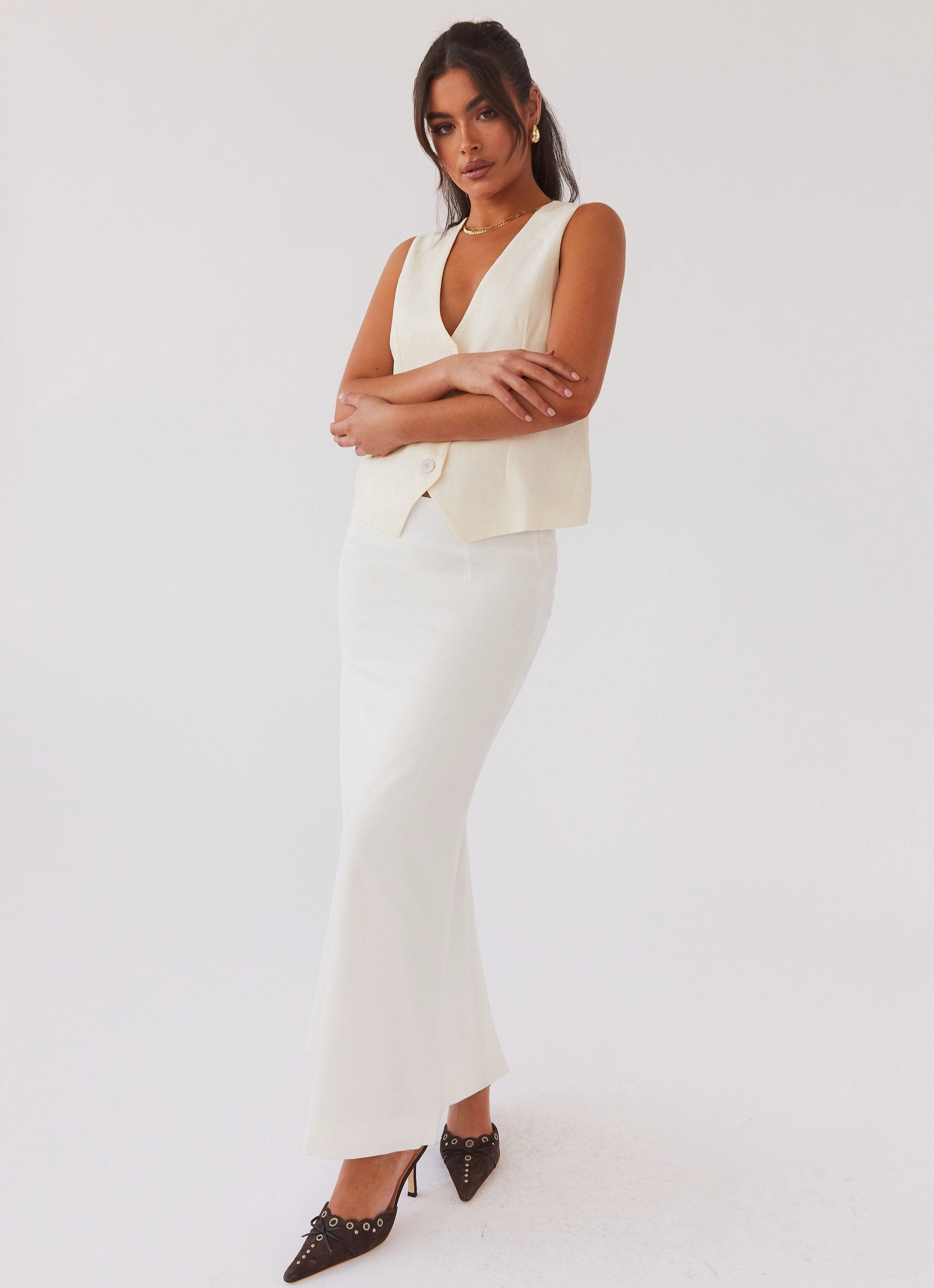 Urban Edge Tailored Wear Born For Bordeaux Linen Midi Skirt - White
