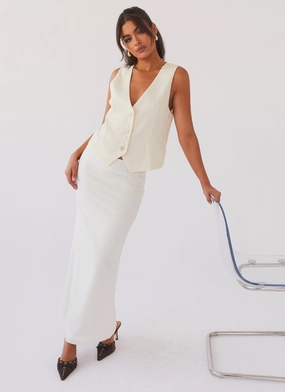 All Season Born For Bordeaux Linen Midi Skirt - White Sporty Layer NonIrritatingSeams Born For Bordeaux Linen Midi Skirt - White