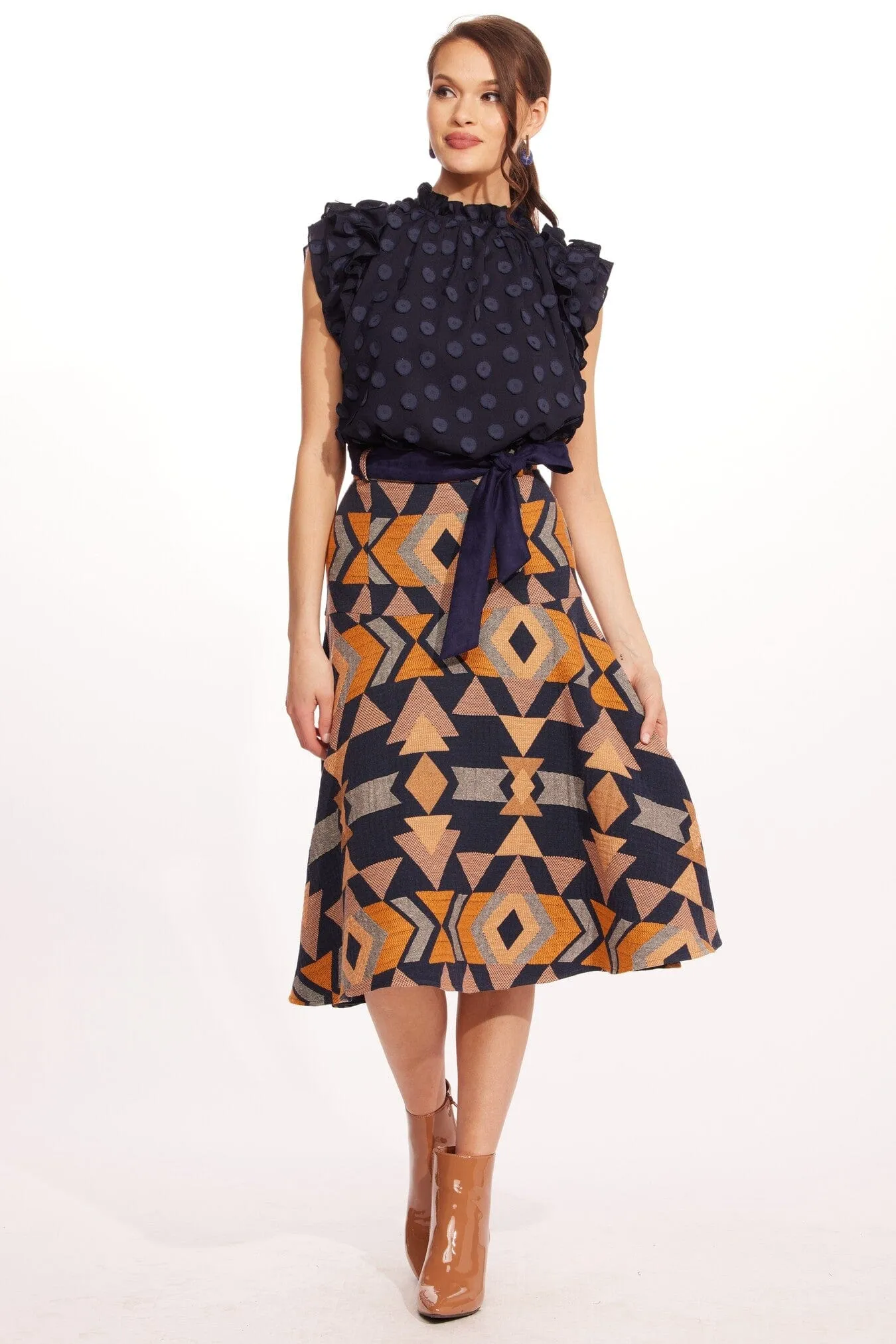 Allas Skirt ?C Polygon Non Irritating Edges