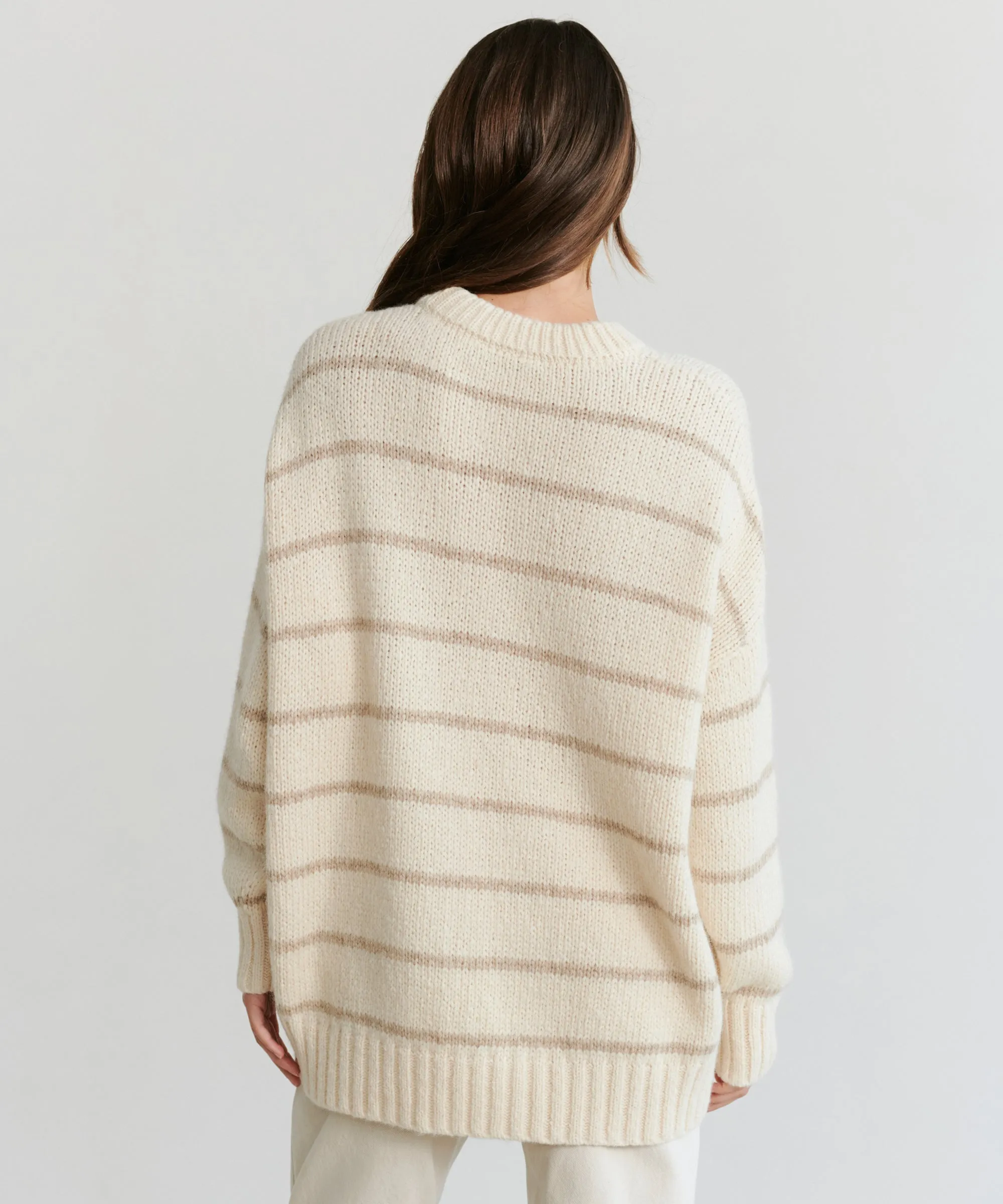 Ventilated Back Panels Midweight Four Way Stretch Alpaca Cocoon Crewneck