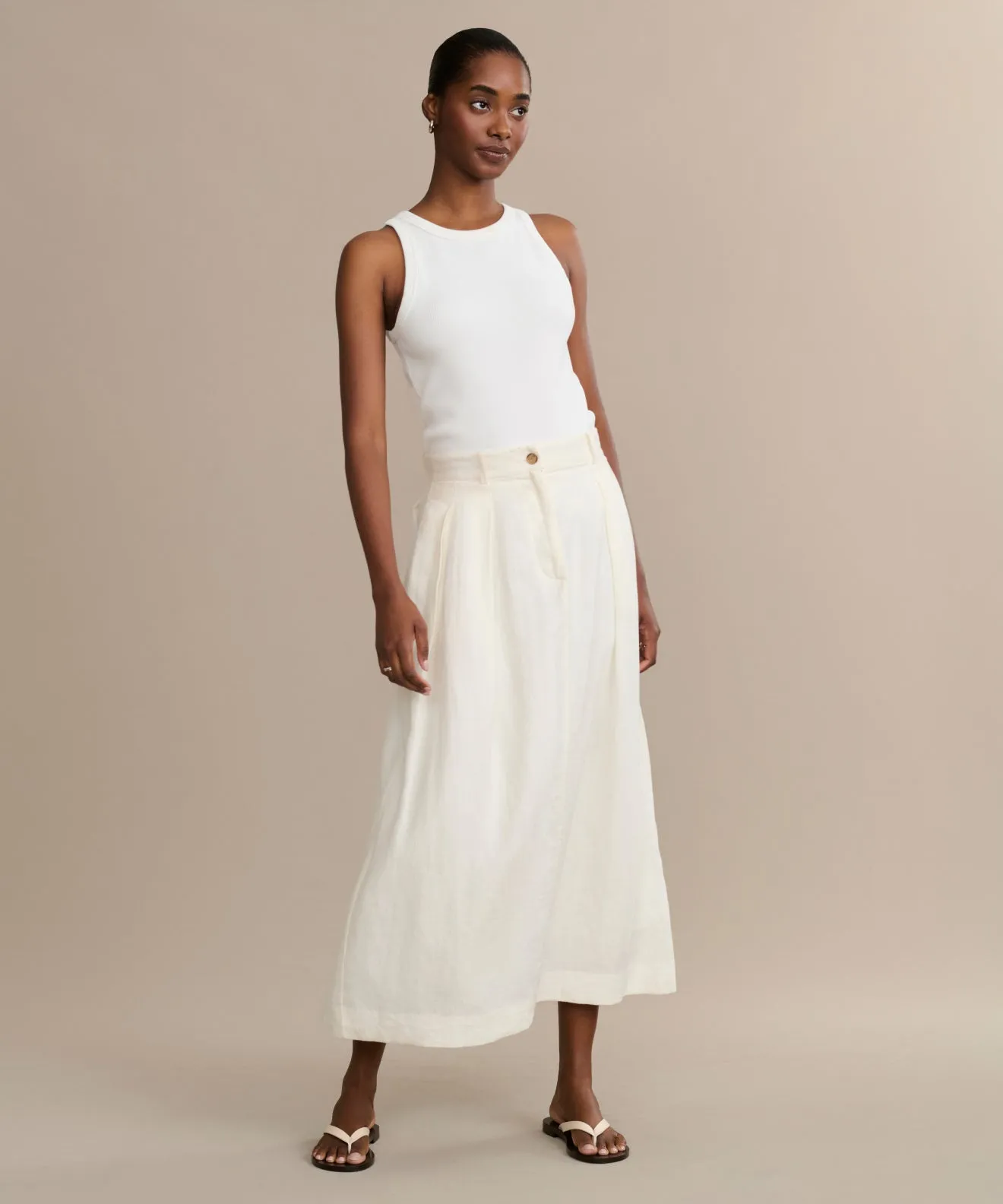 OversizedSilhouette UV Protective Layer Annabel Skirt