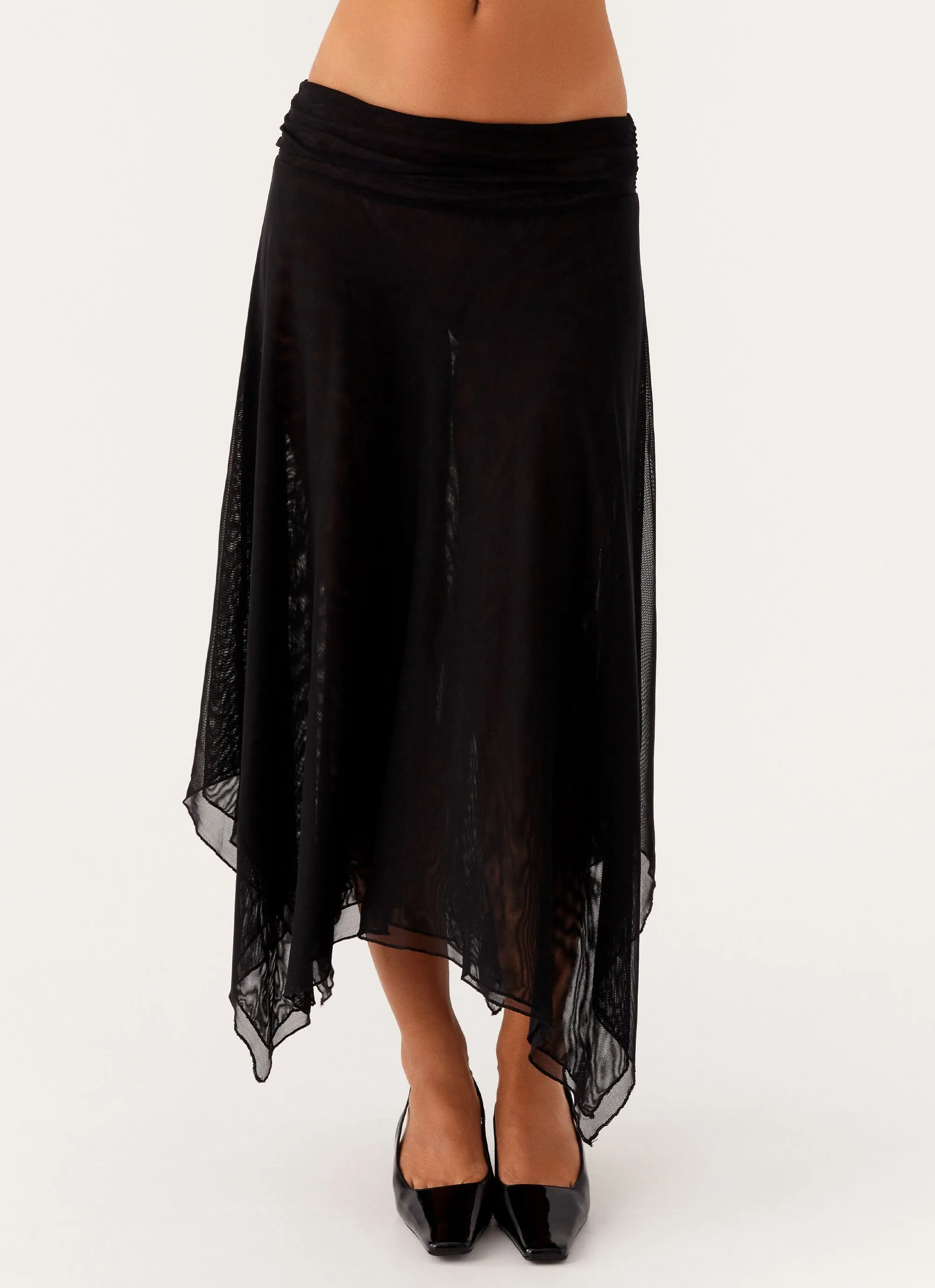 Arwen Midi Skirt - Black Flattering Fit Wear
