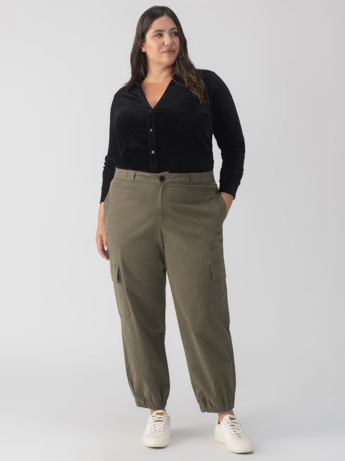 Non Restrictive Base Layer Take Over Jogger Mid-Rise Pant Kalamata Extended Sizing