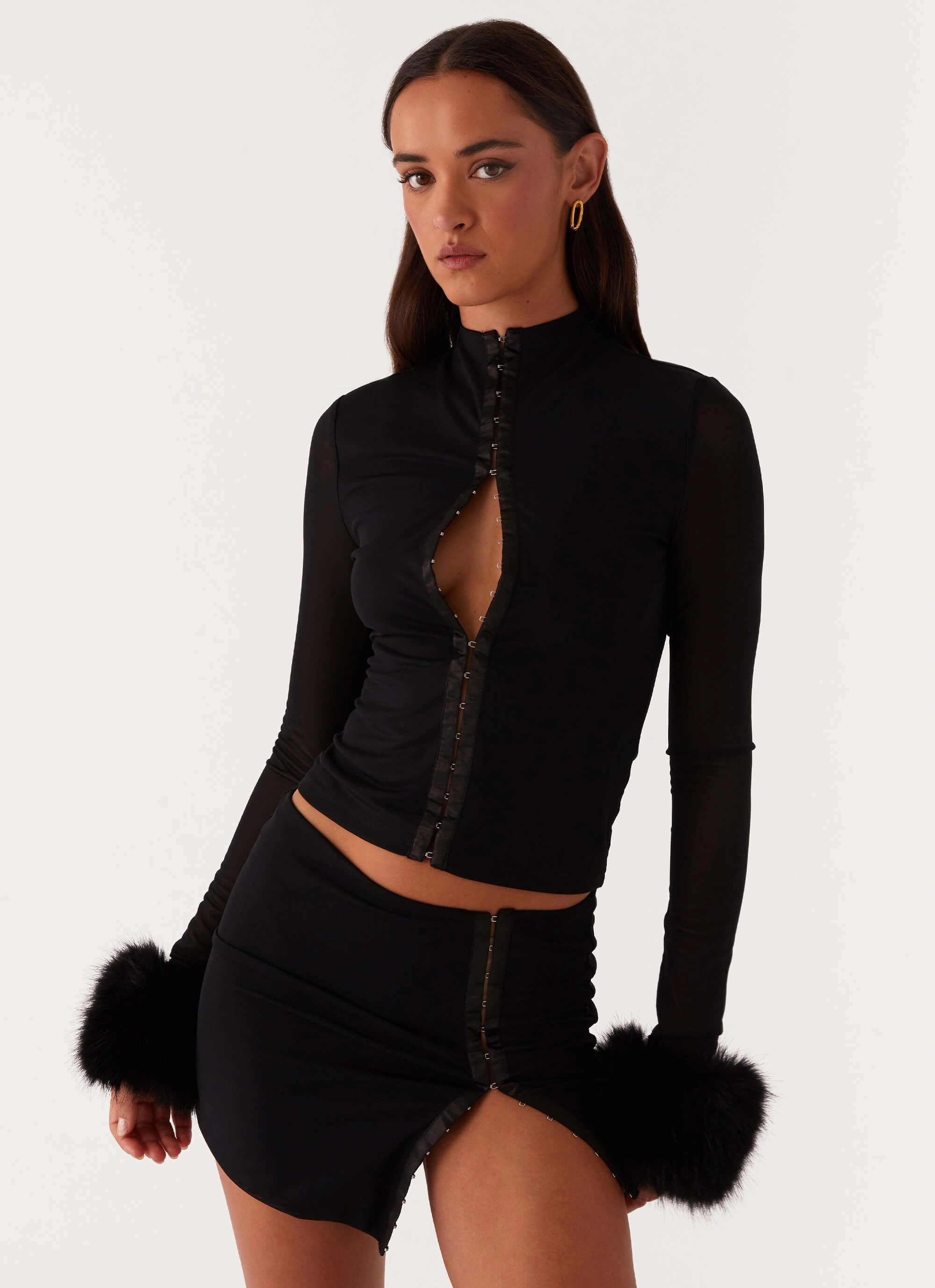 Adjustable drawstring Tayanna Fur Trim Long Sleeve Top - Black