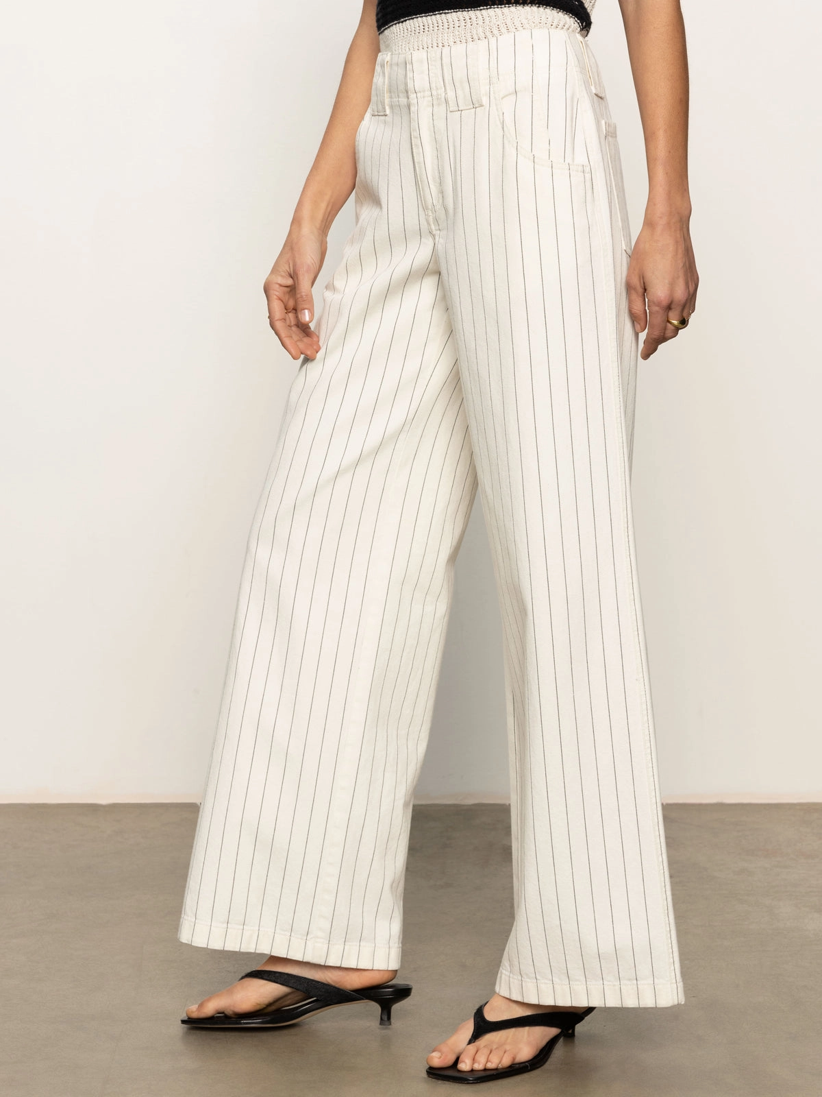 Minimalist Design Arden Wide Leg Jeans Bleached White Pinstripe
