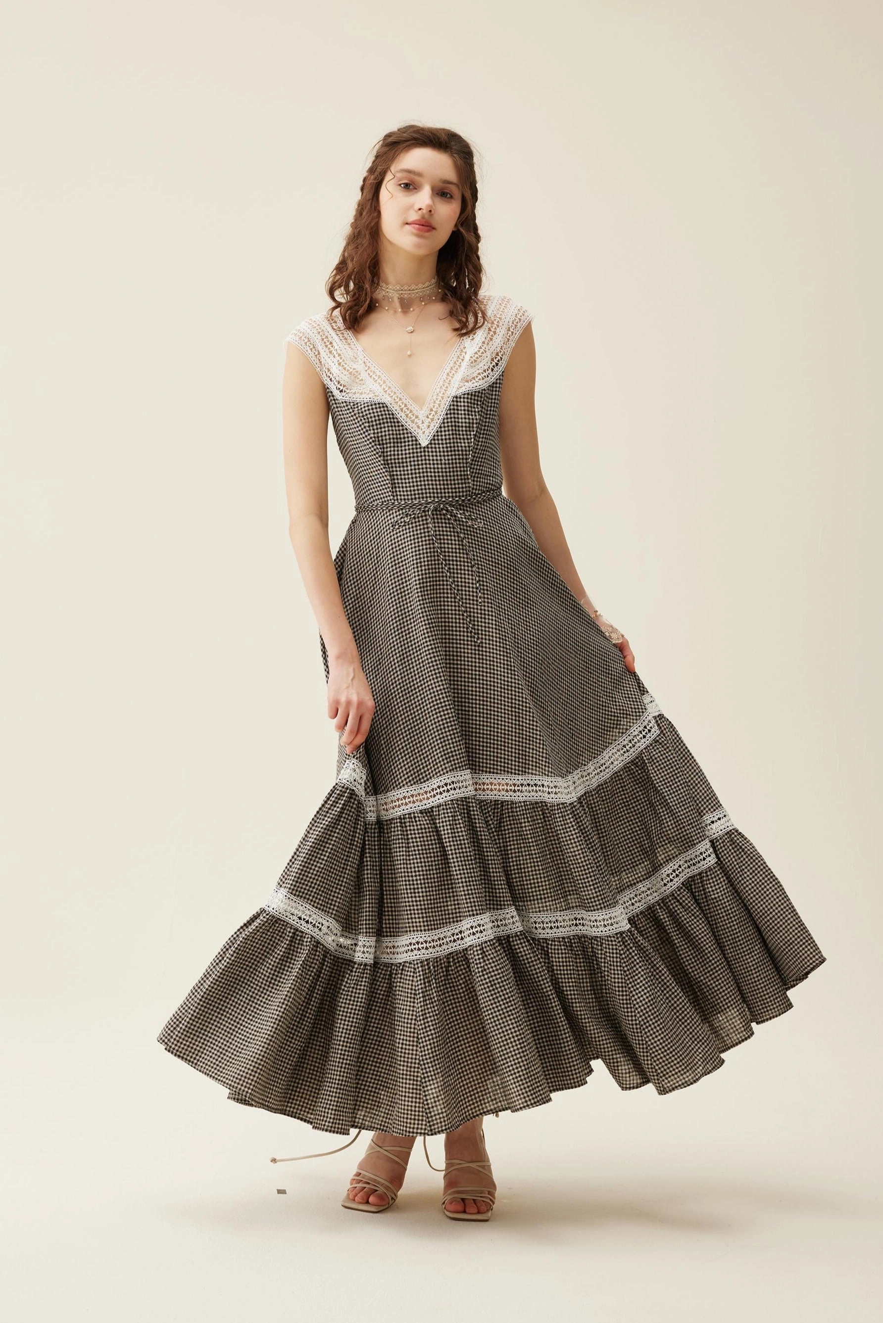 Layered Insulation Reinforced Seams Cherry Tree 25 | Lace Linen flared dress