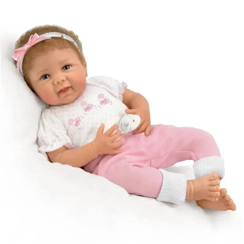 Ashton Drake - I Sure Do Love Ewe Lifelike Baby Girl Doll