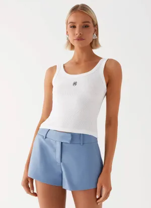Aspen Mini Shorts - Blue Packable design Aspen Mini Shorts - Blue Layered Style Easy Fit Design
