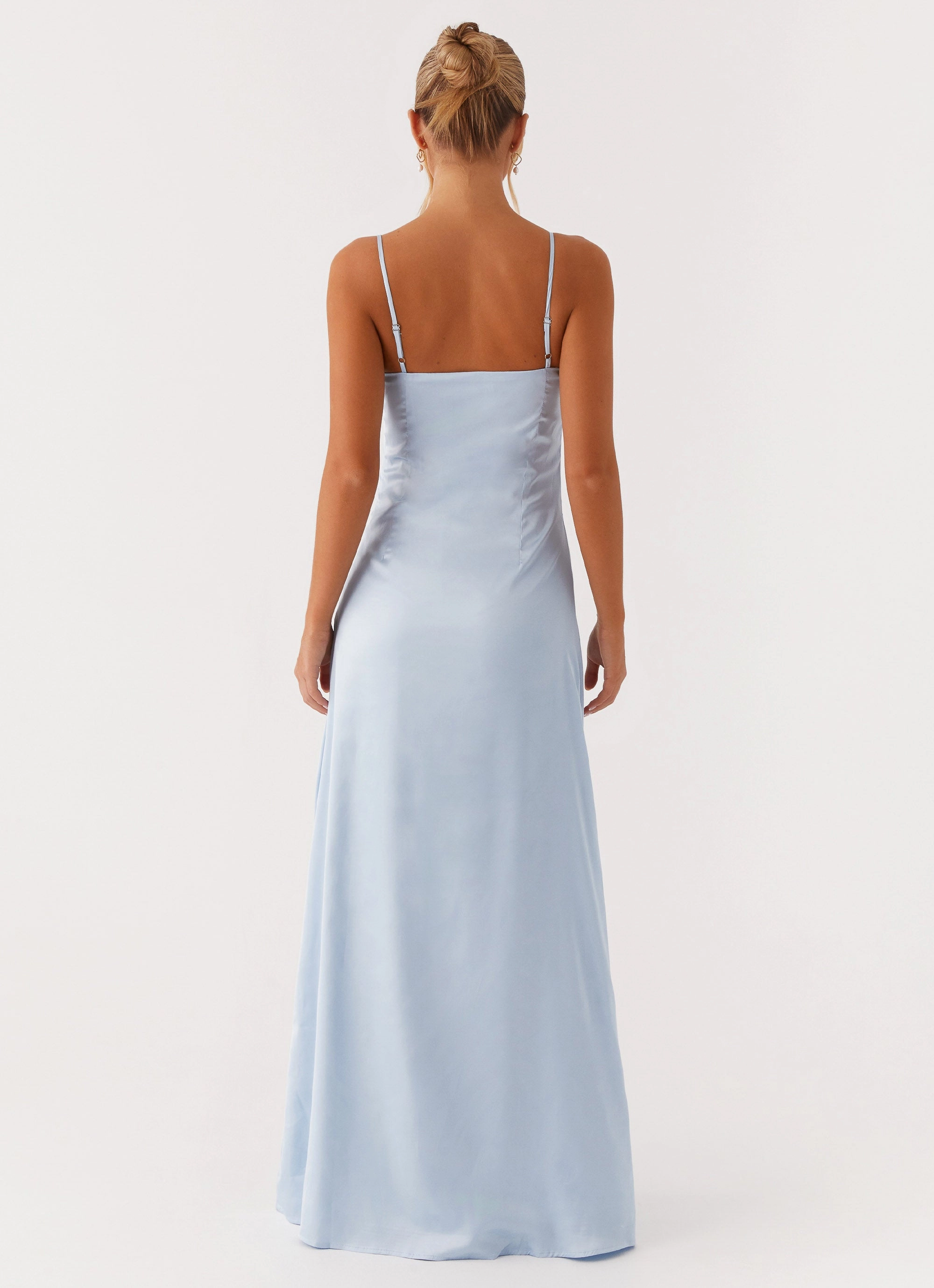 Dew Glow Aster Bloom Maxi Dress - Blue