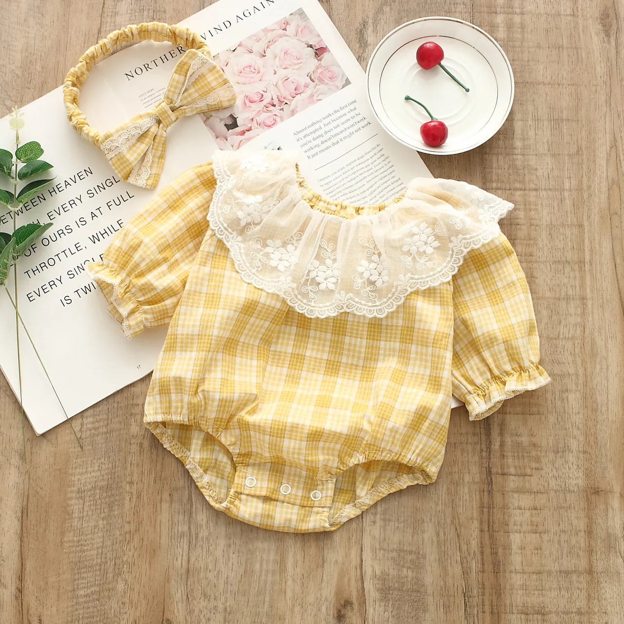 Baby Girls Checked Lace Rompers Wholesale 22051642