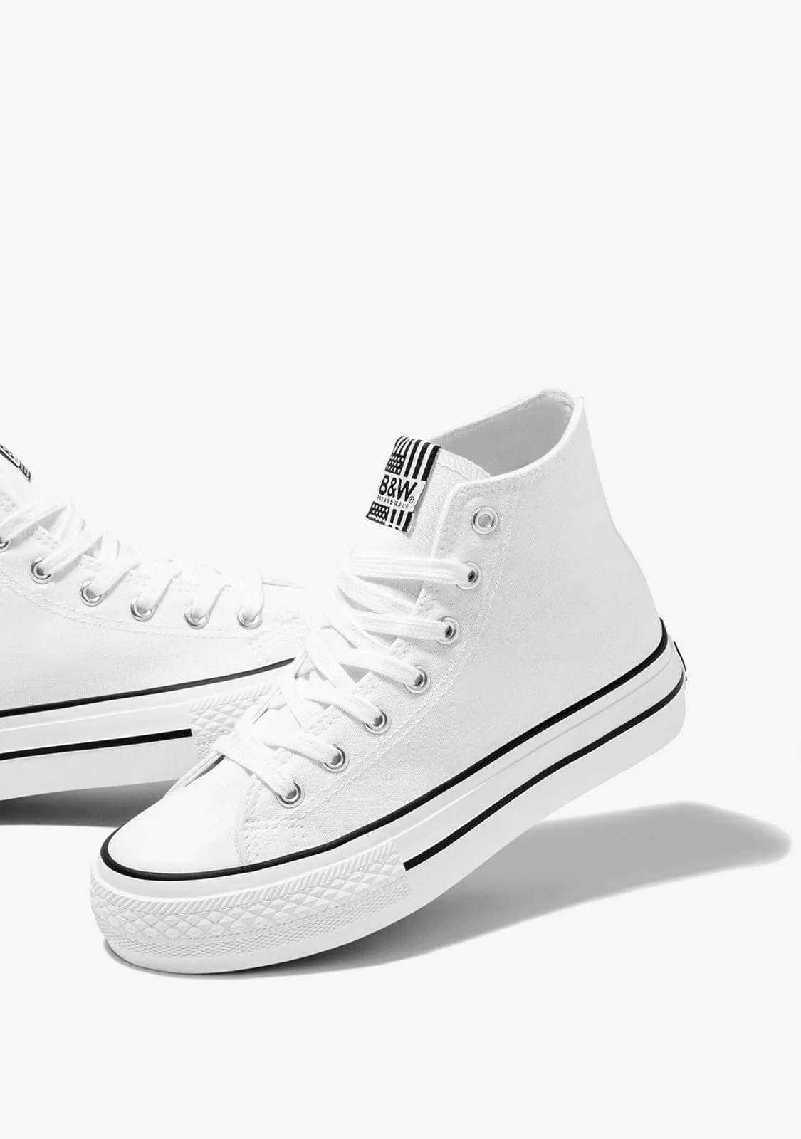 B&W White Platform Hi-Top Basic Sneakers