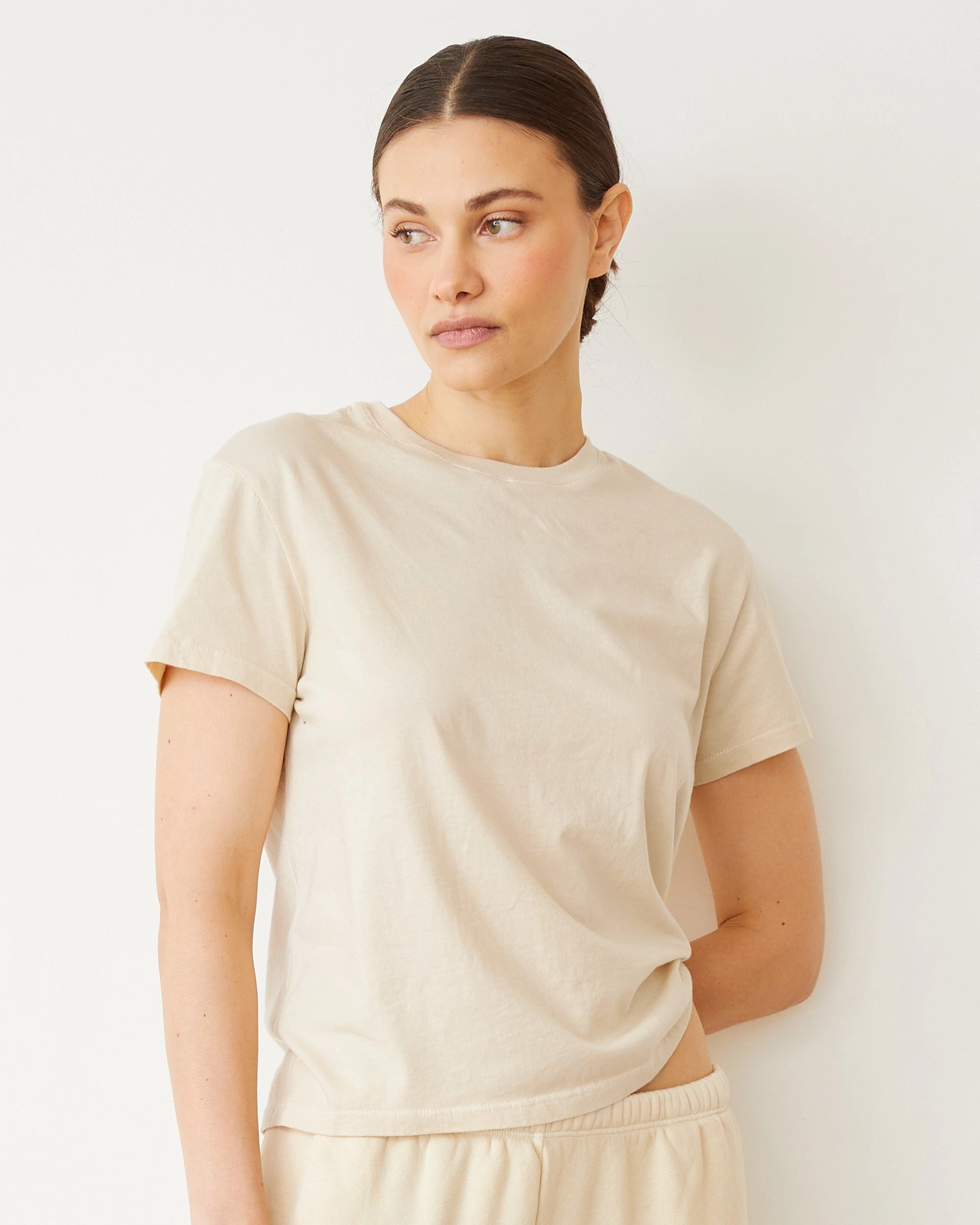 FourWay Stretch Fabric Non Chafe Armholes Basic Crew Neck Tee