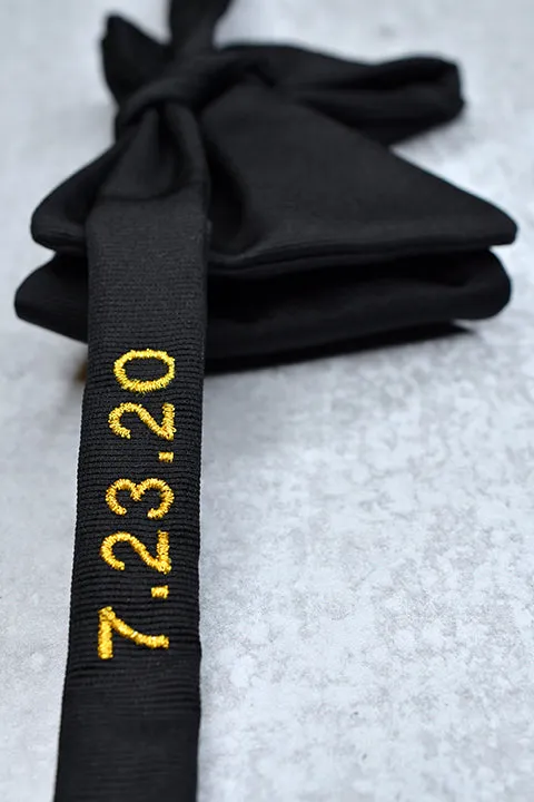 Batwing Slim Bow Tie