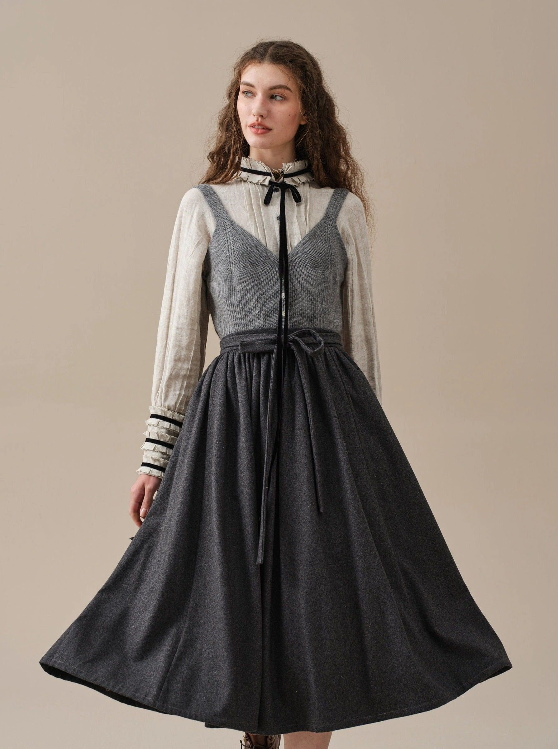 Layered Collar Design Beth 13 |tied wool skirt