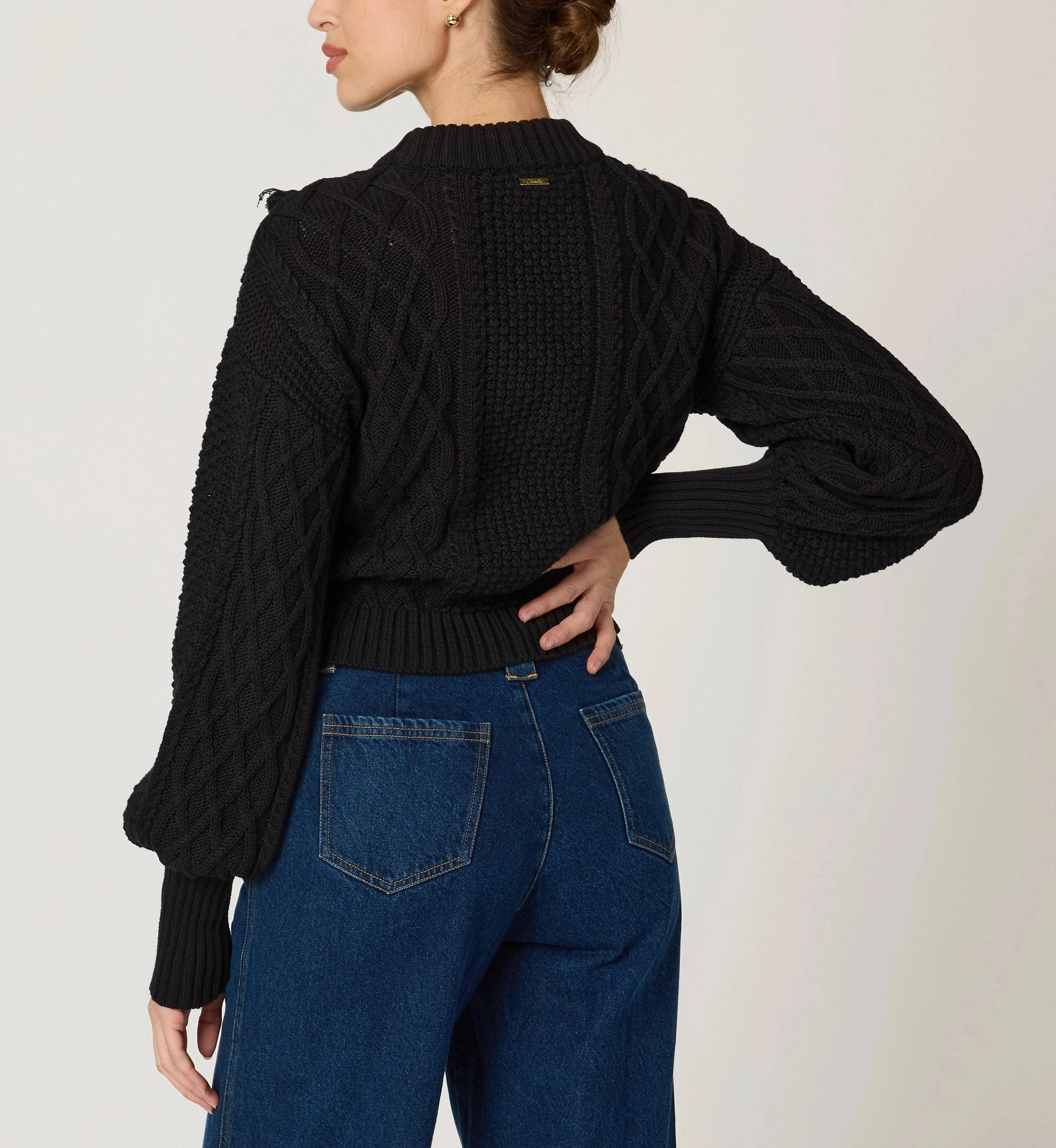 Bettina Sweater | Black Easycare Relaxed Tee