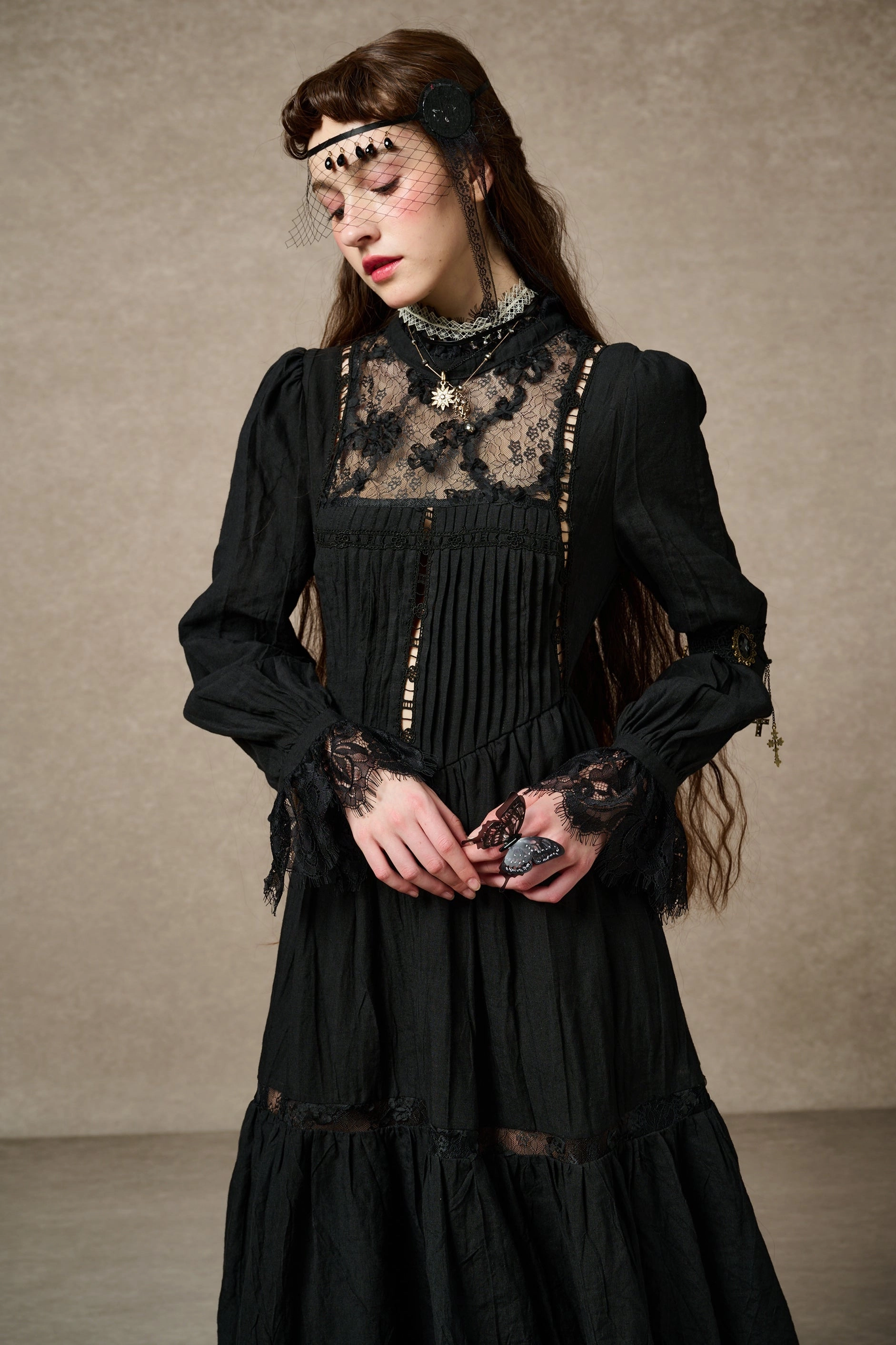 Beverly 31| victorian linen dress All Weather Protection