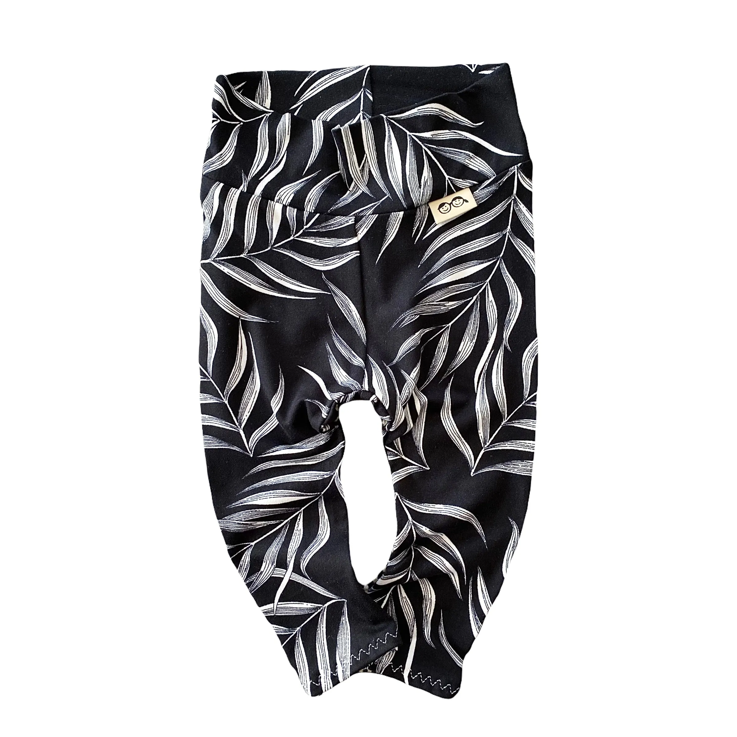 Black Pampas Leaves Lounge Set