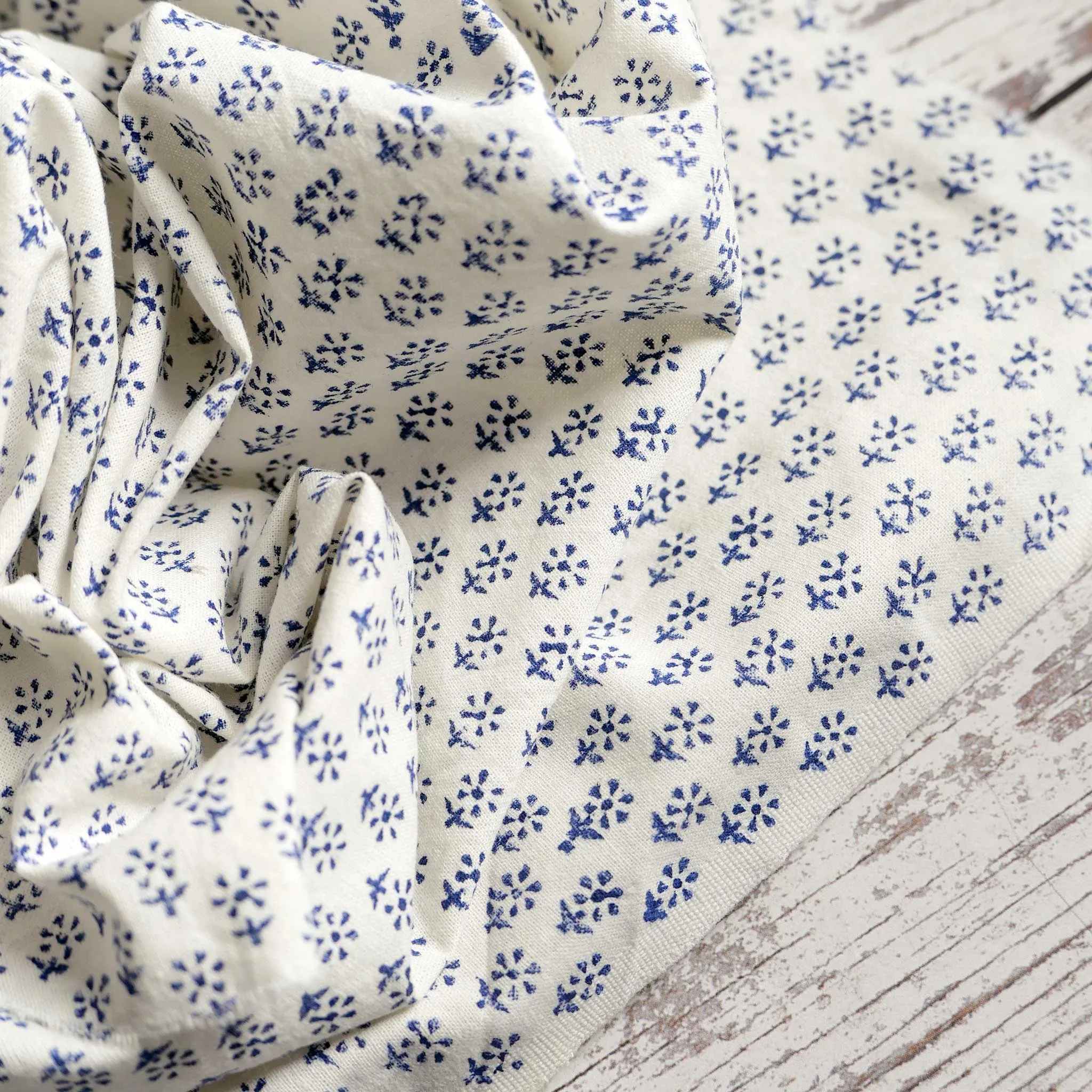 Block Print Pinwheel Medium - Blue