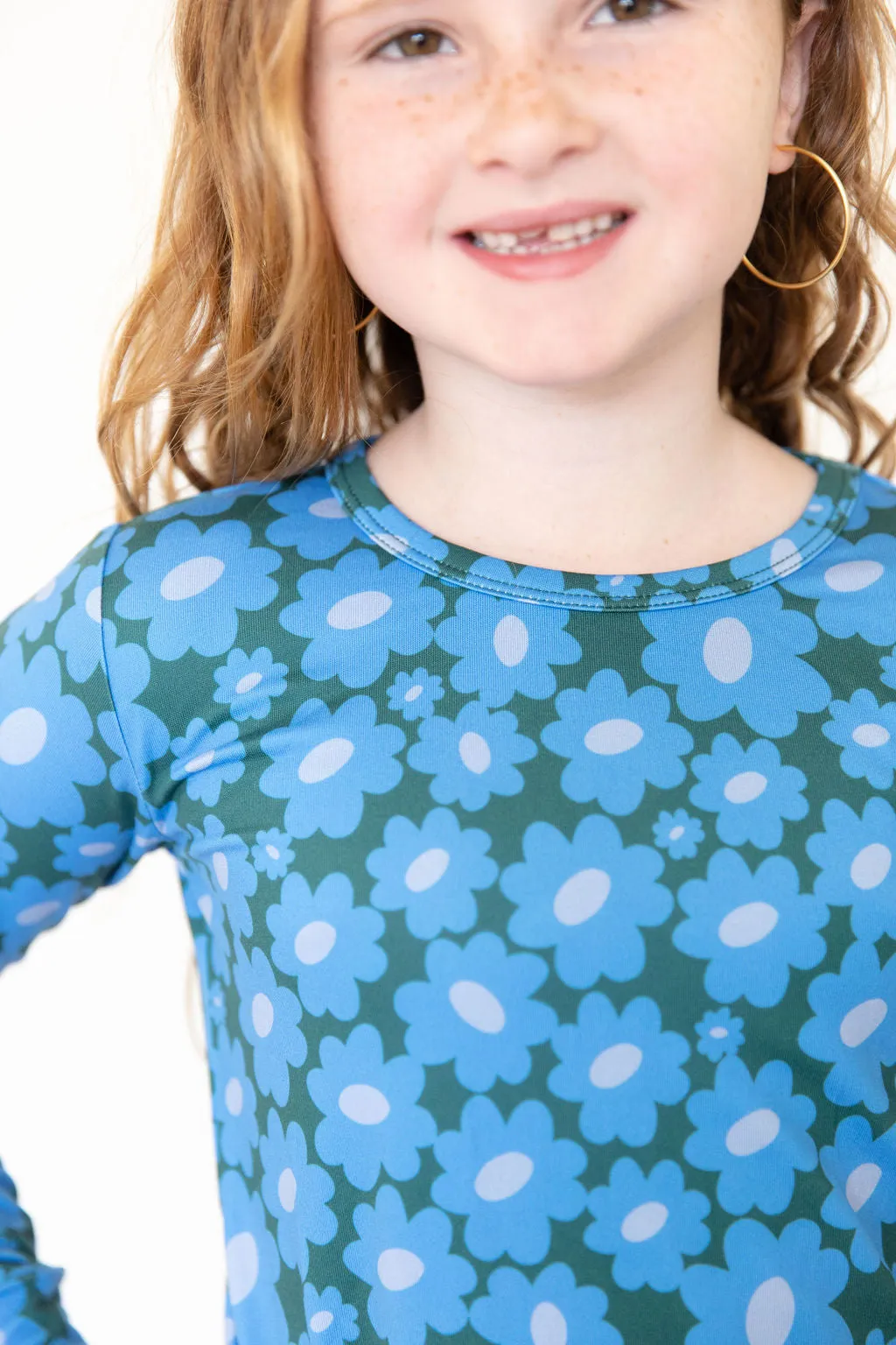 BLUE   GREEN DAISY | LONG SLEEVE