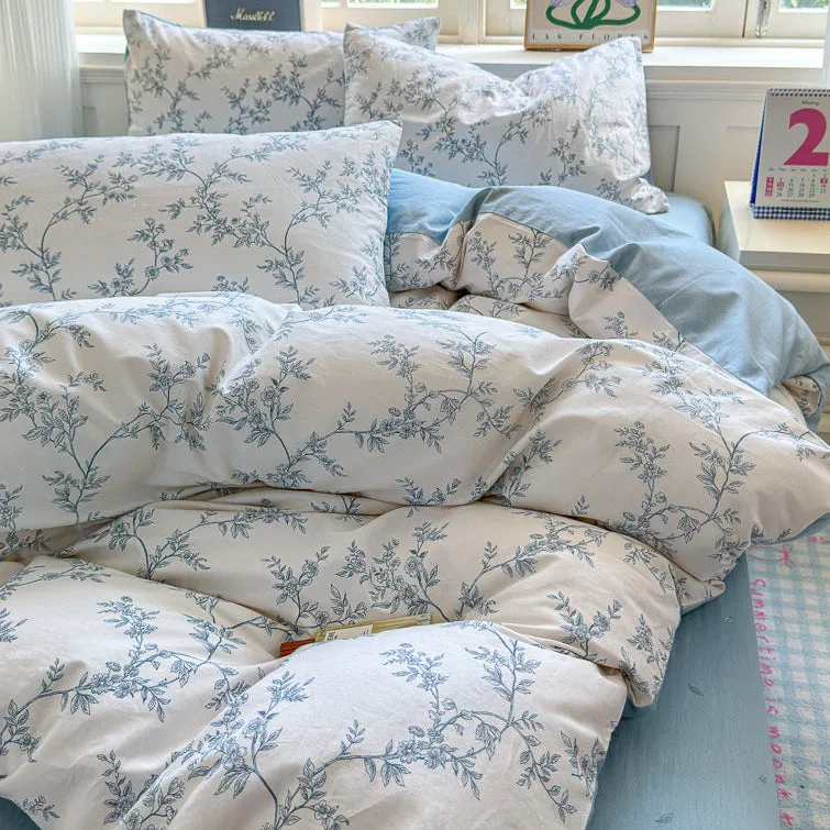 Blue Leaves Bedding Set
