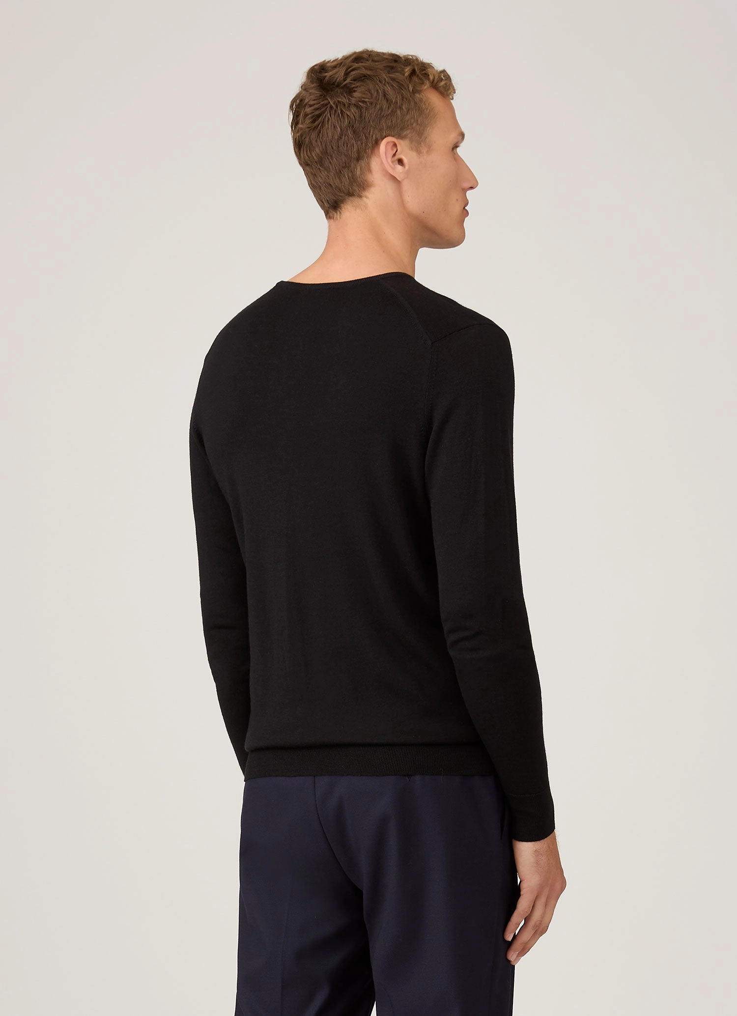 Men's Extra-Fine Merino Crew Neck in Black QuickDry Fabric