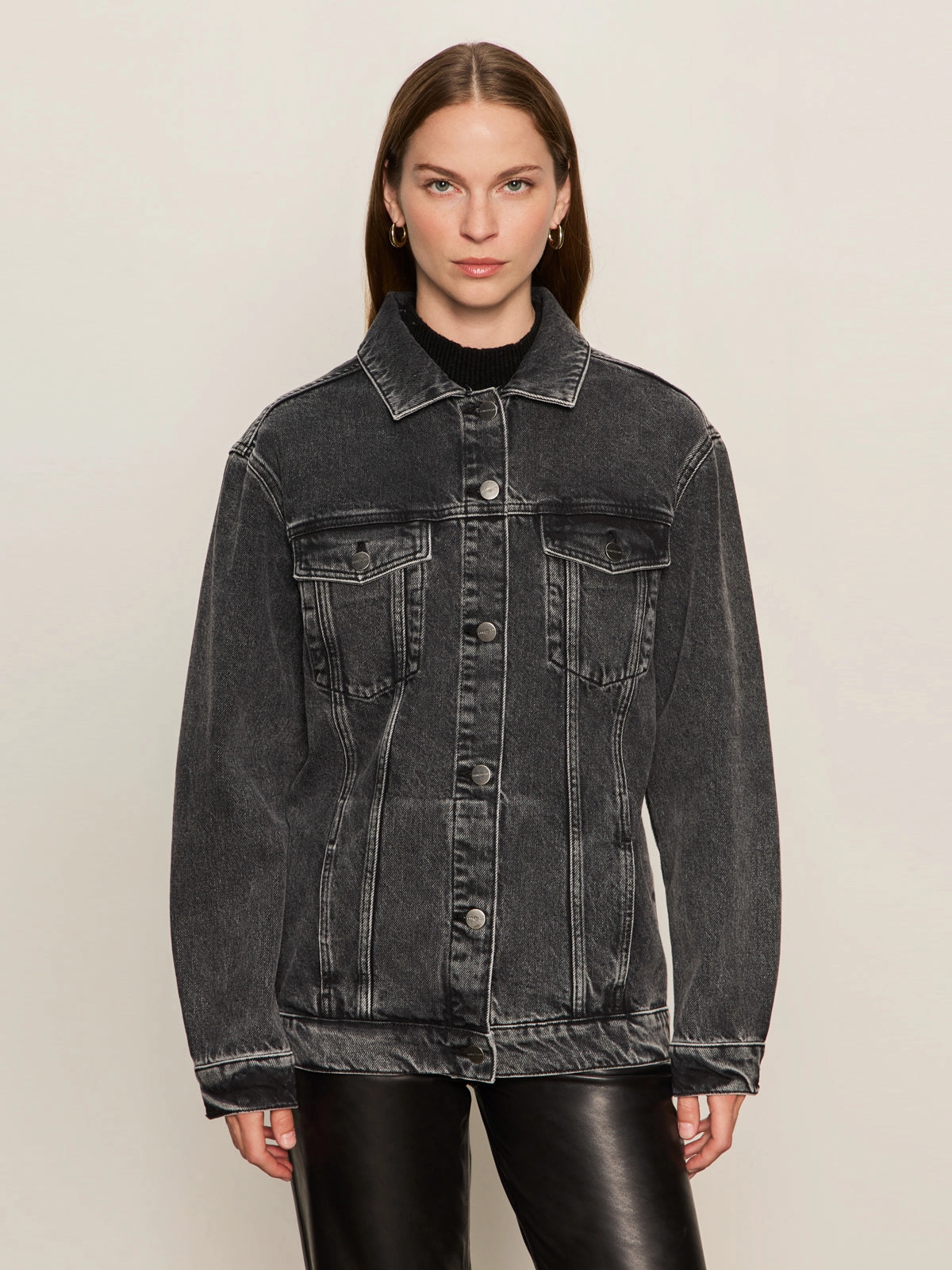 Reflective Piping Ergonomic Shoulder Panels Boyfriend Trucker Jacket Washed Black Denim