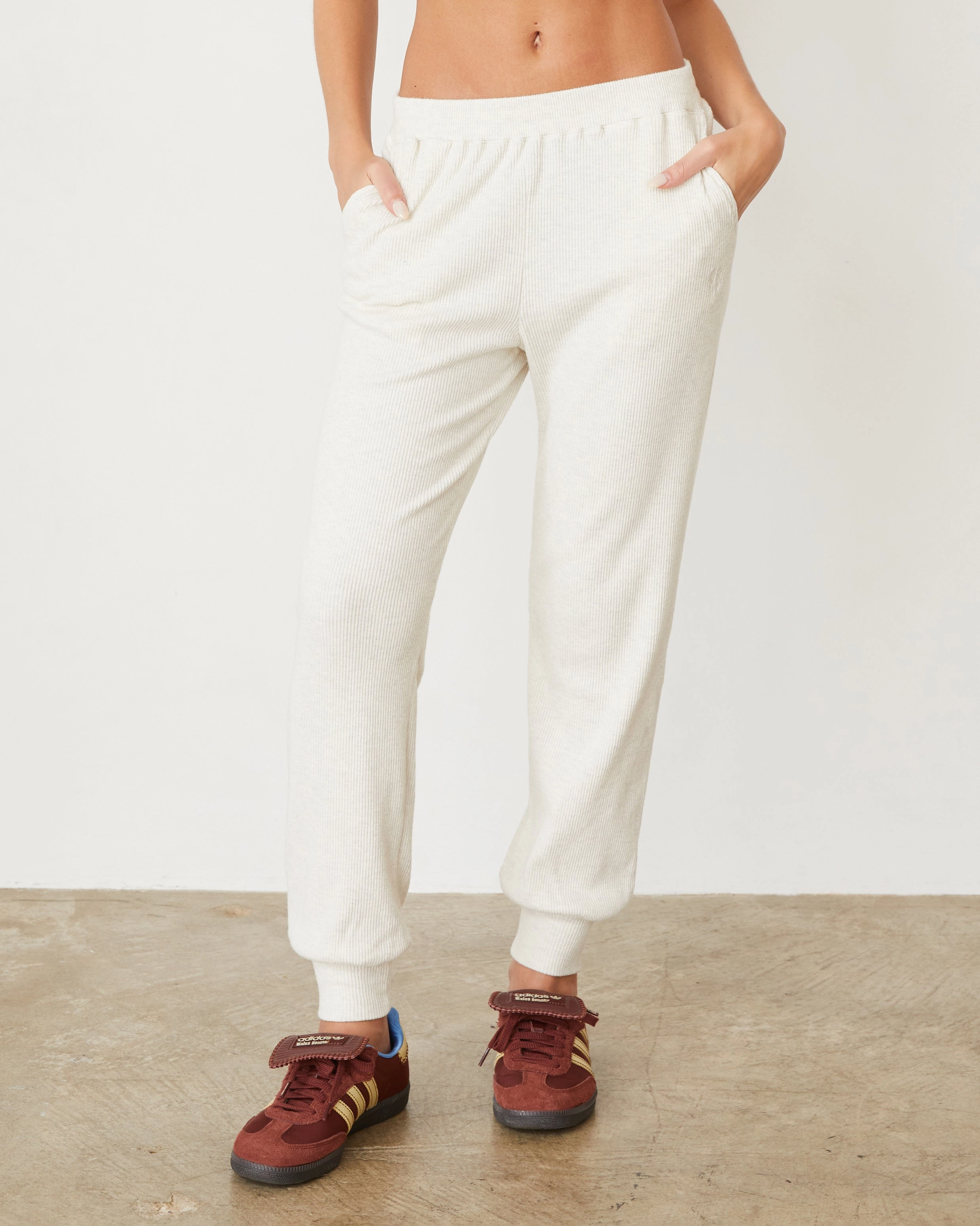 Core Fit Design Brushed Rib Cuff Sweat