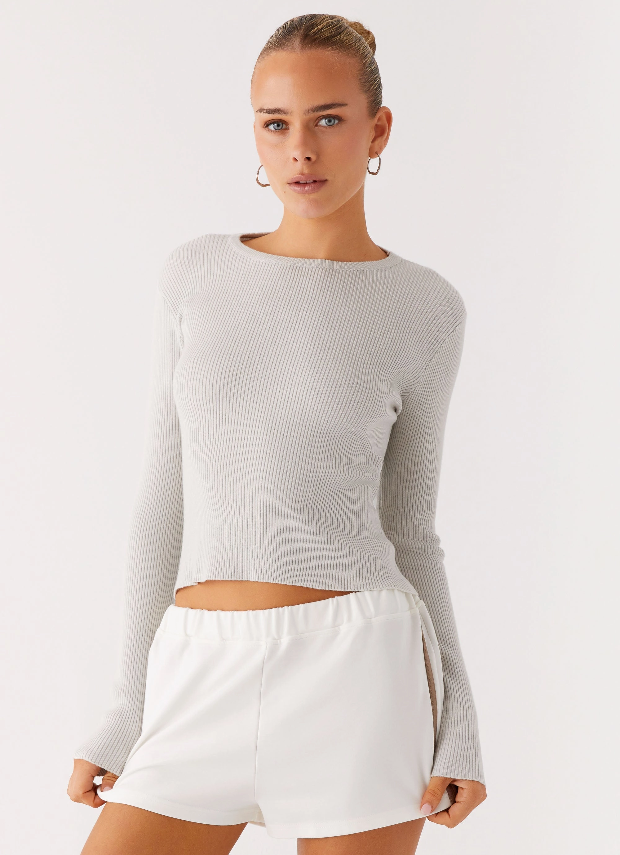 RaglanSleeve Quick Dry Feature Carissa Open Back Top - Grey