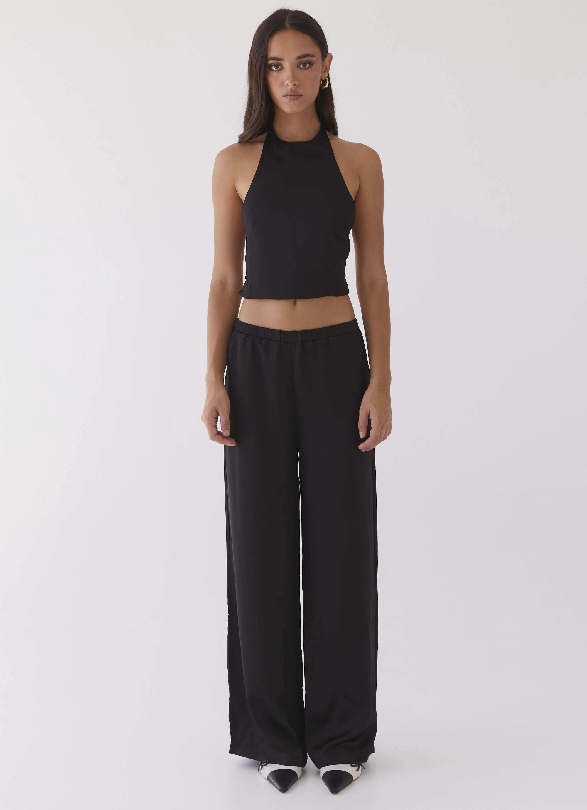 Double Needle Stitching RibbedCollar Bree Satin Halterneck Top - Black