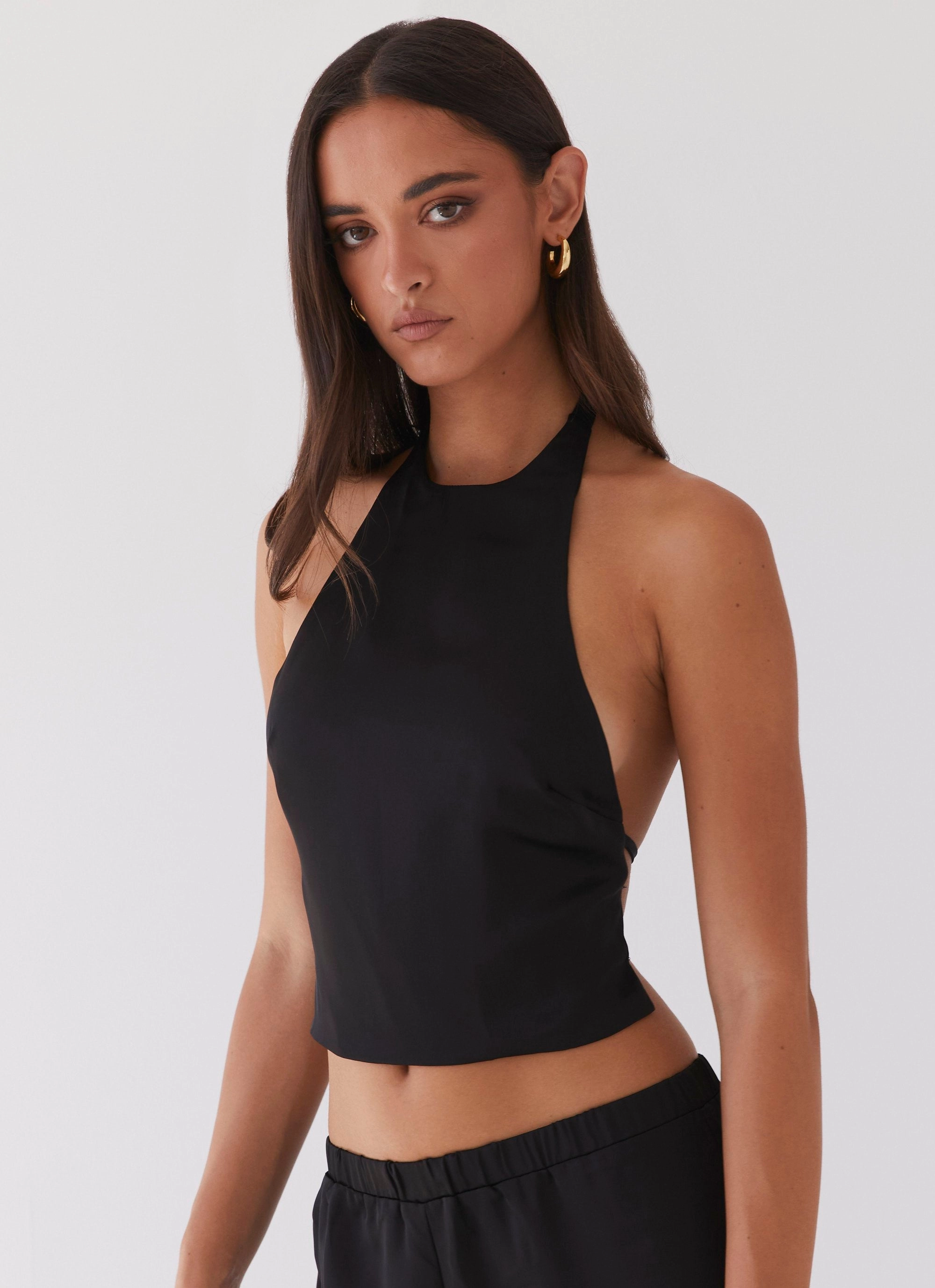 Soft Texture RibbedCollar Bree Satin Halterneck Top - Black