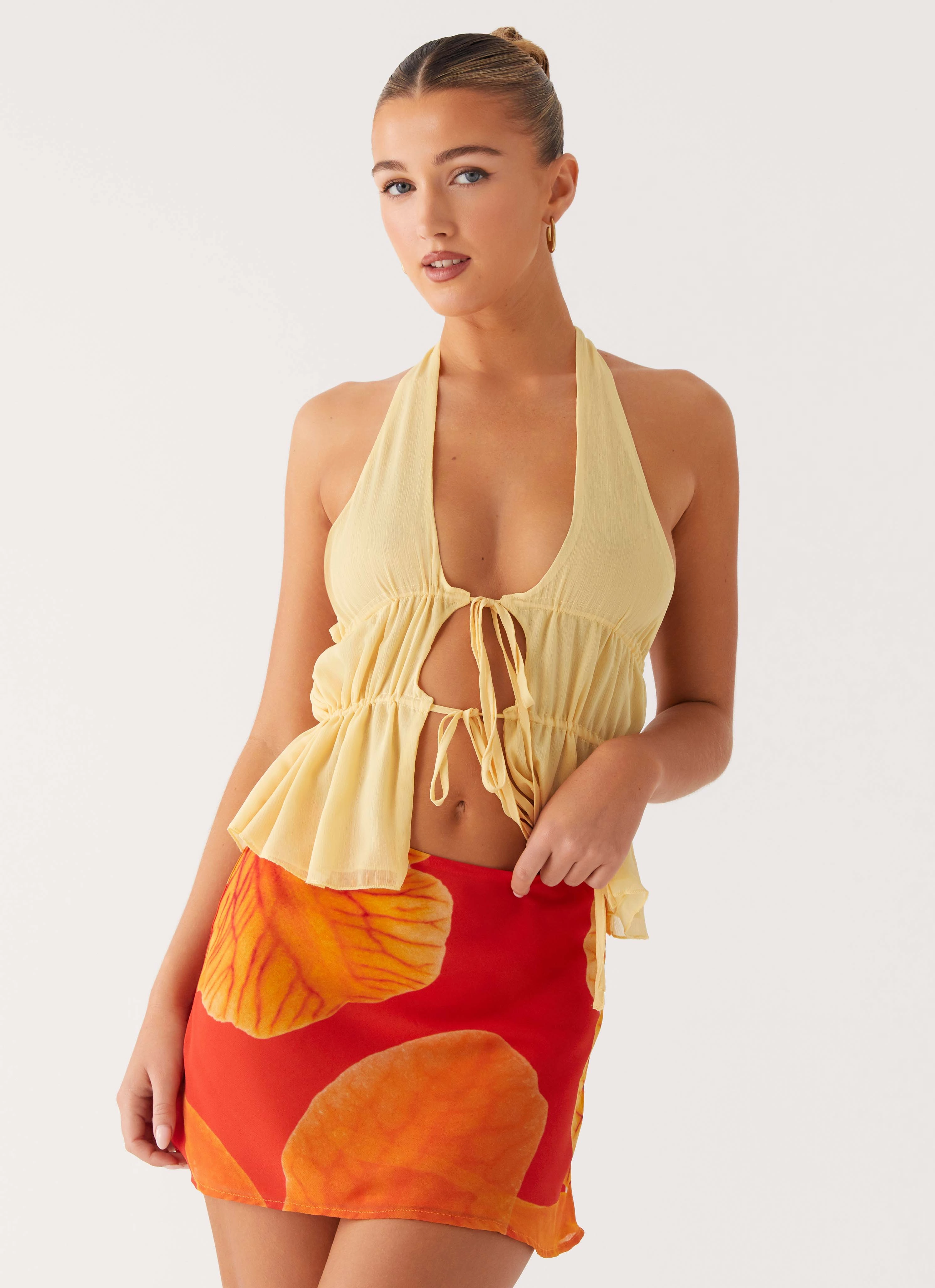 Fashionable Design QuickReleaseFastenings Breezy Palms Mini Skirt - Serene Orange