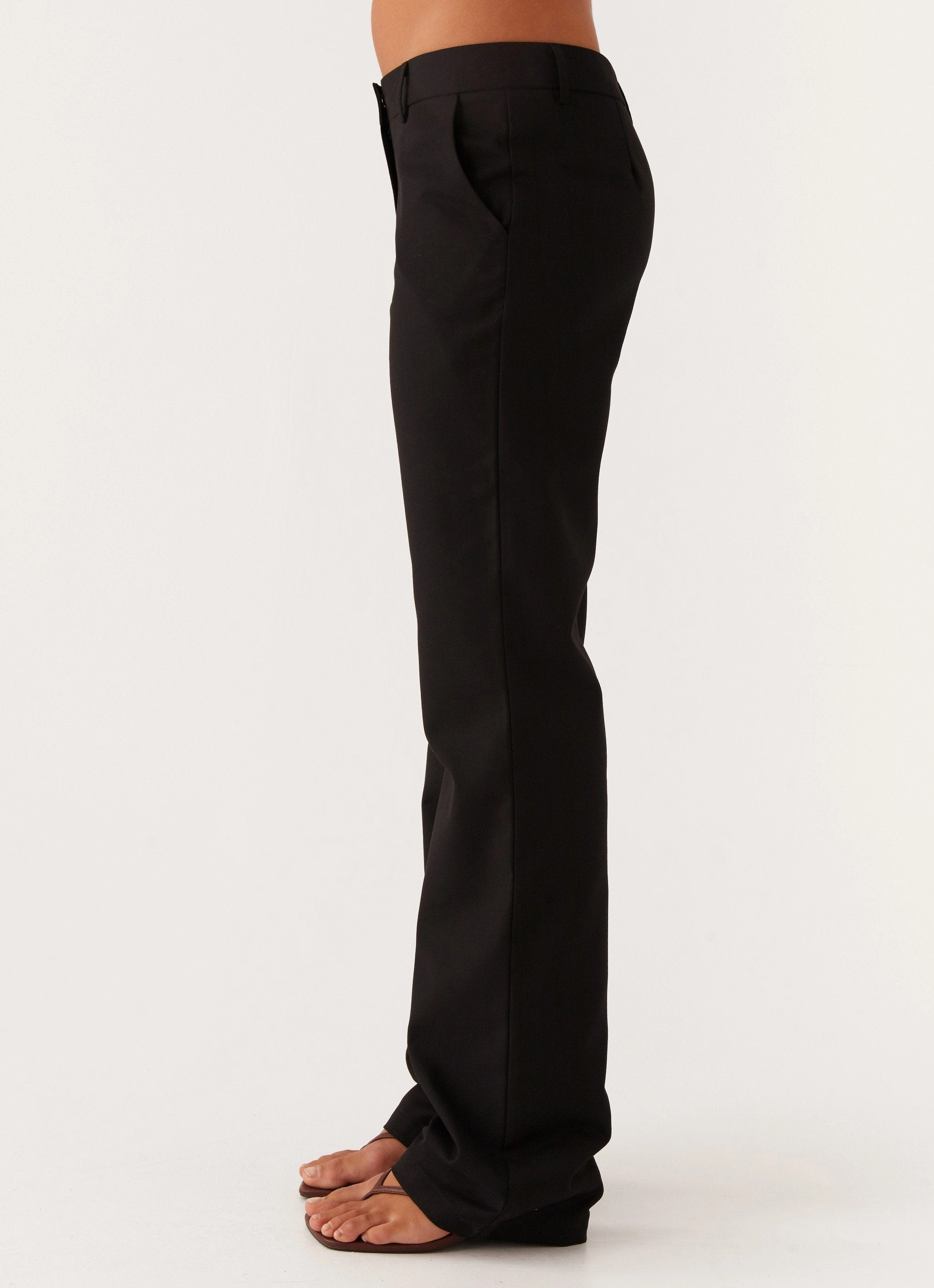 Britley Fitted Trouser - Black Stretchable Design