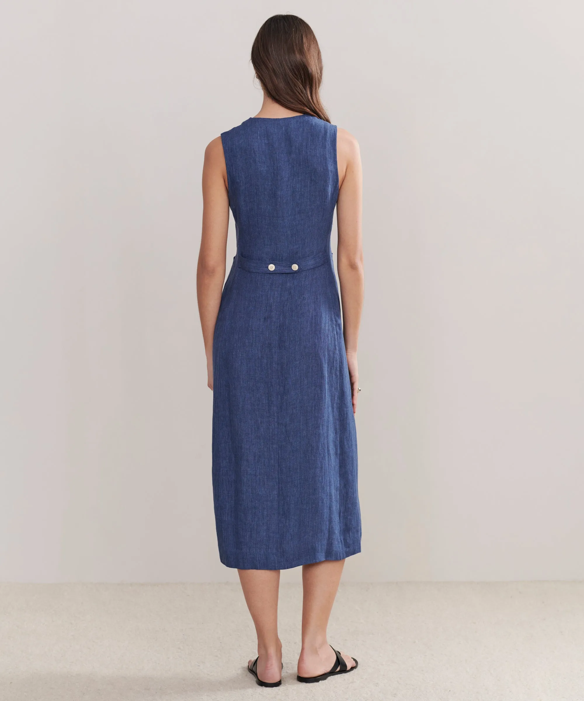 Simple Pullover FlexibleCollarStructure Callan Dress