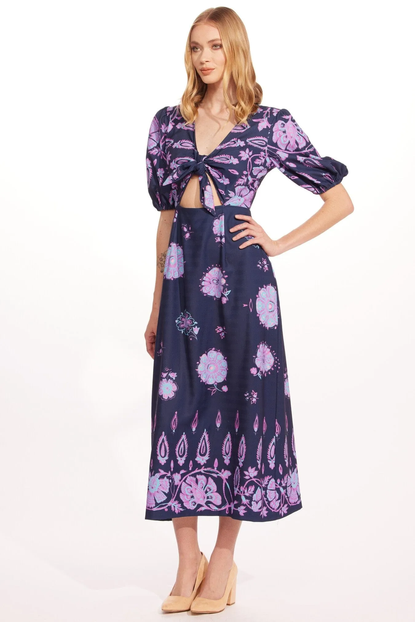 Callum Dress ?C Harmonia Formal Setting